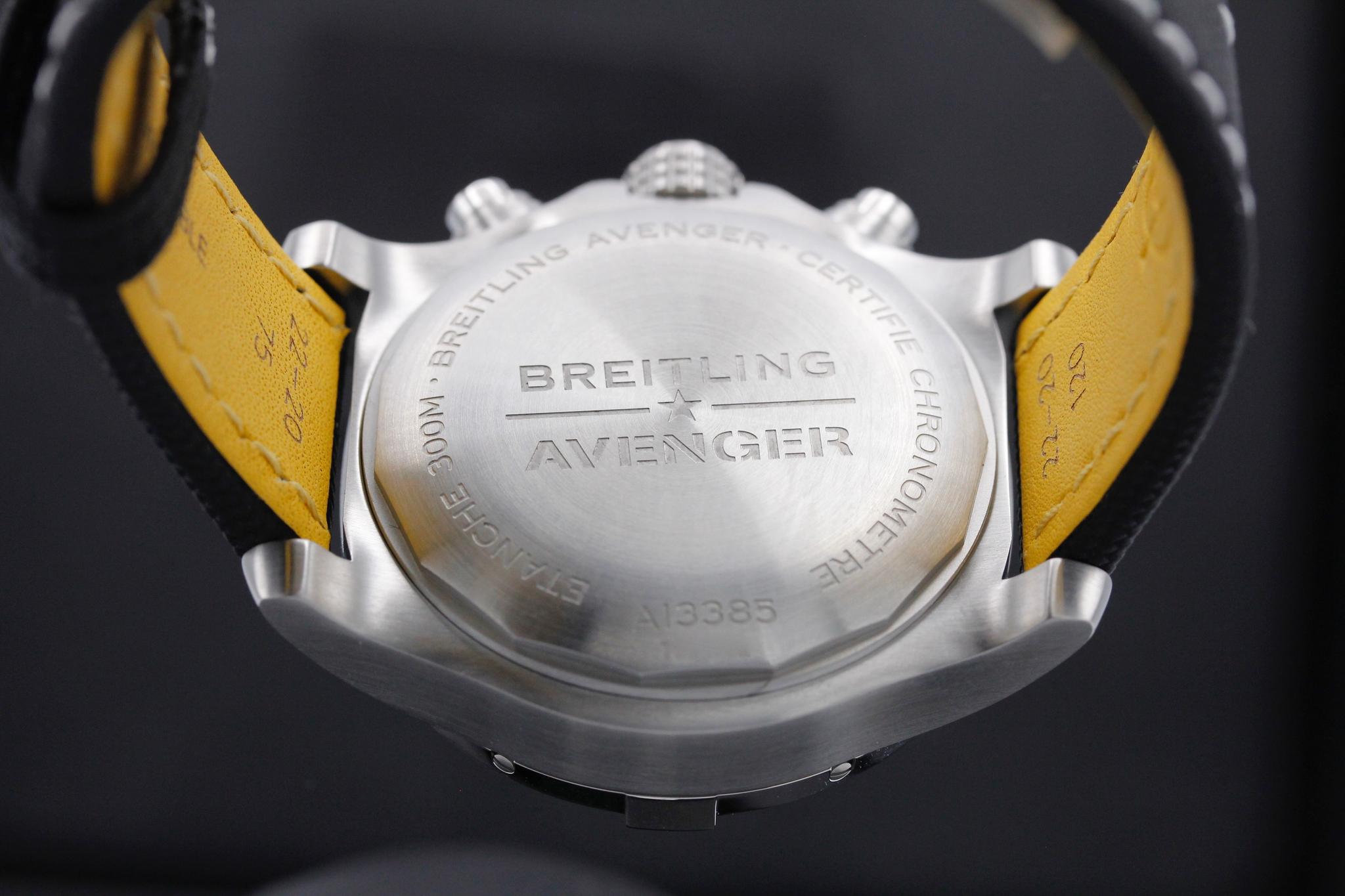 Watch Image 8