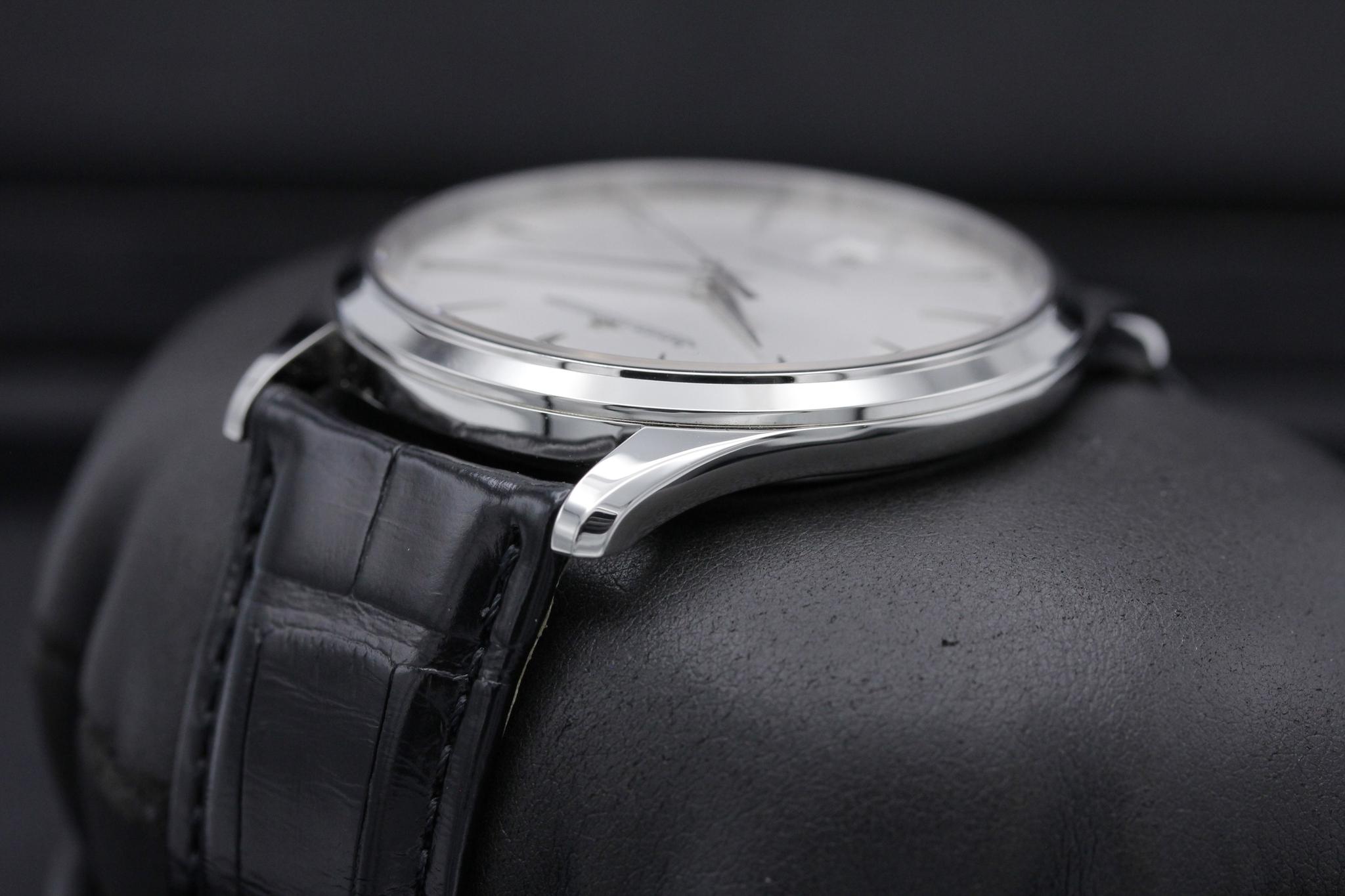 Watch Image 5