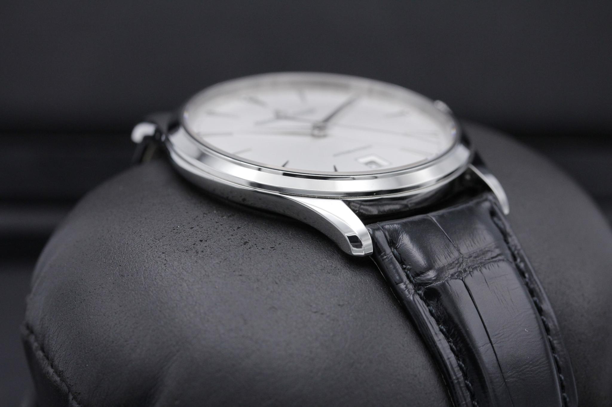 Watch Image 6