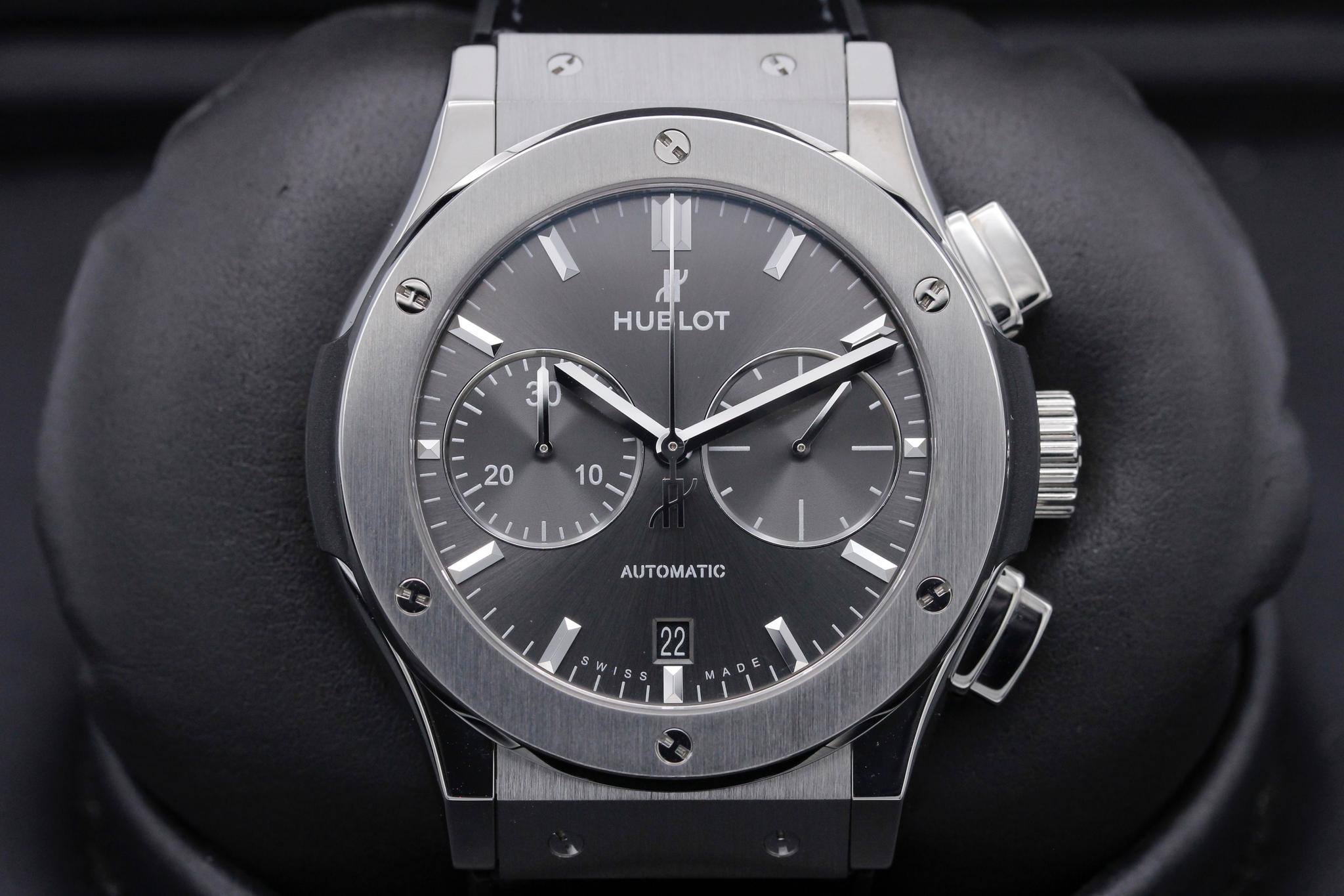 Watch Image 1