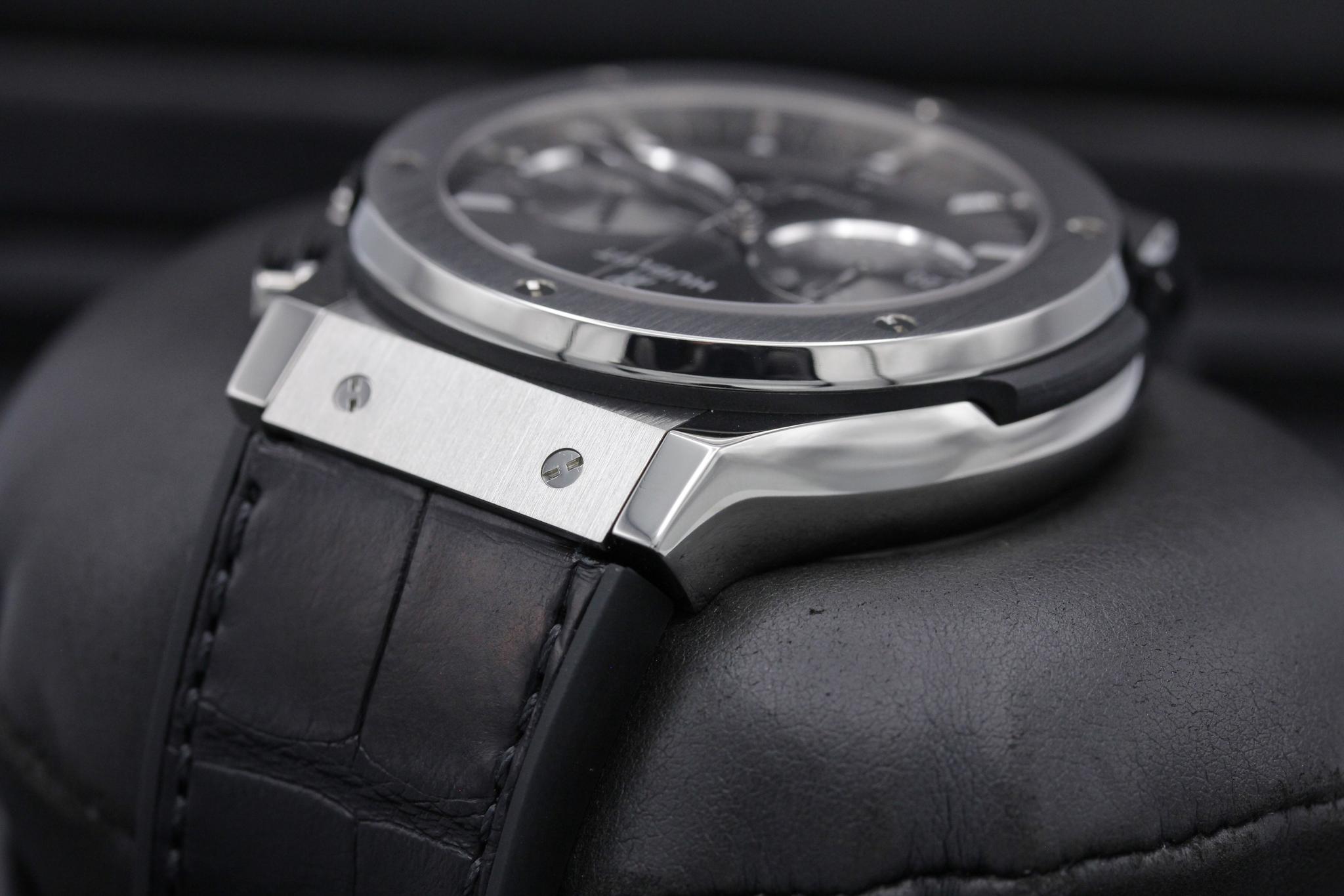 Watch Image 5