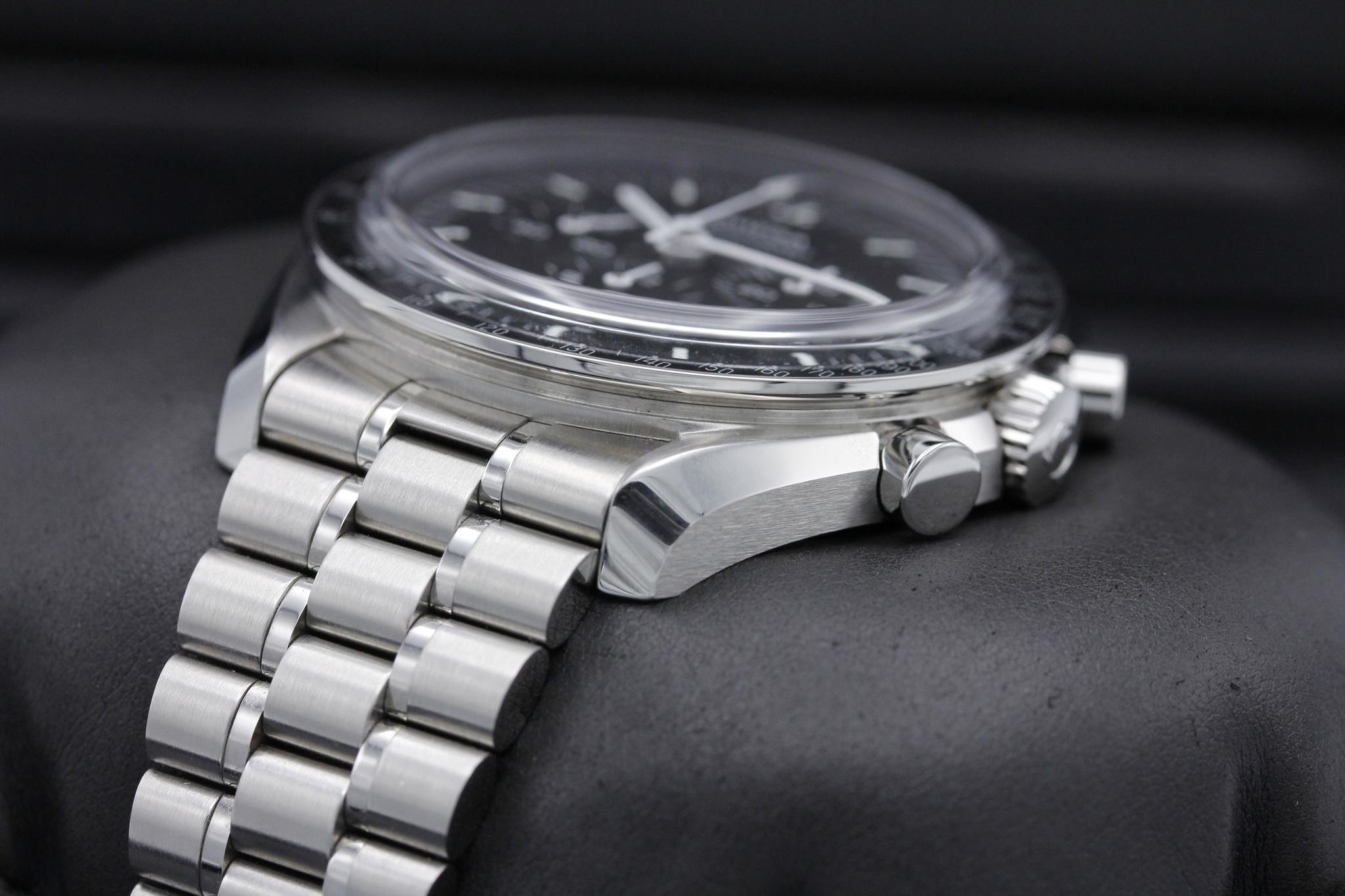 Watch Image 2