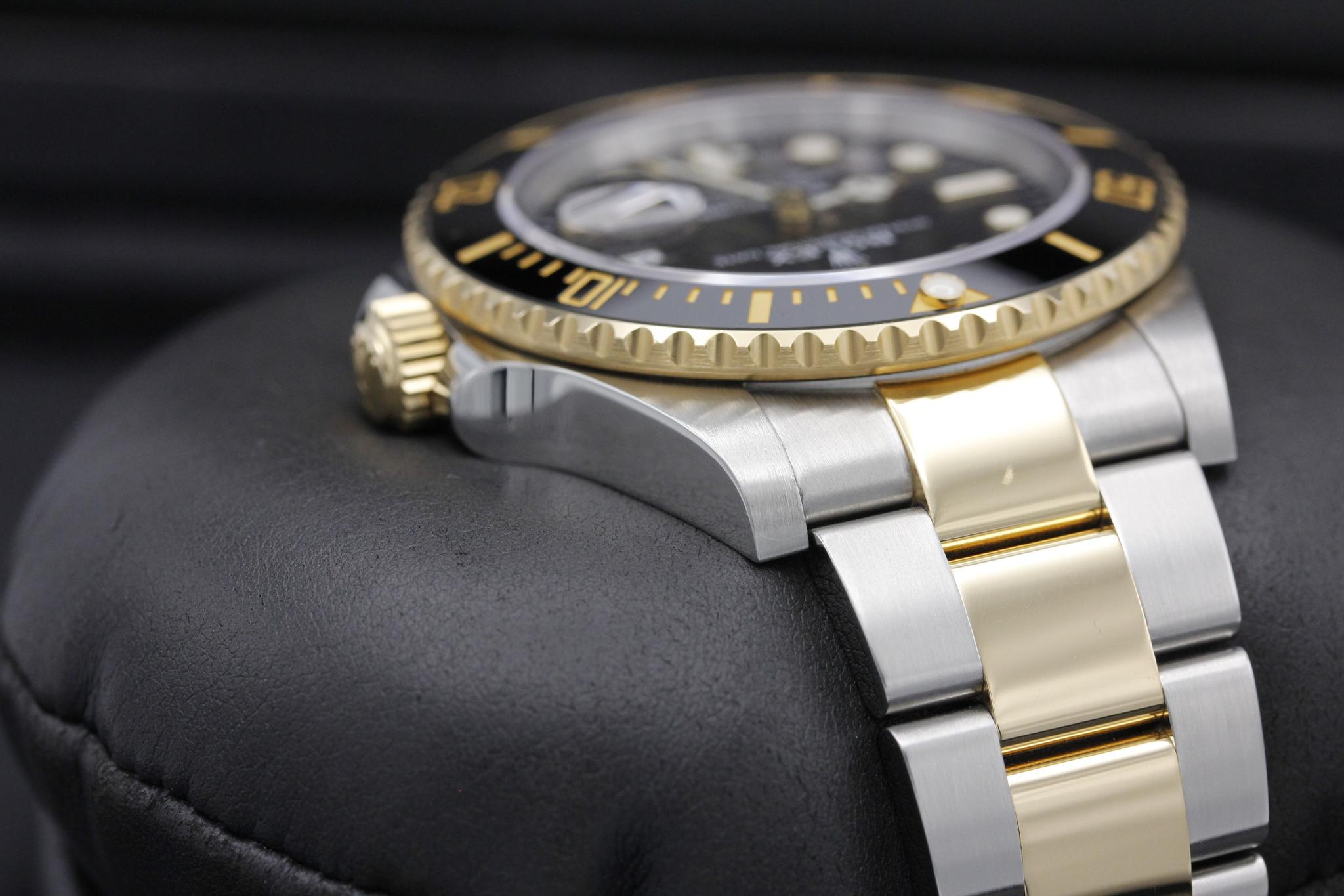 Watch Image 4