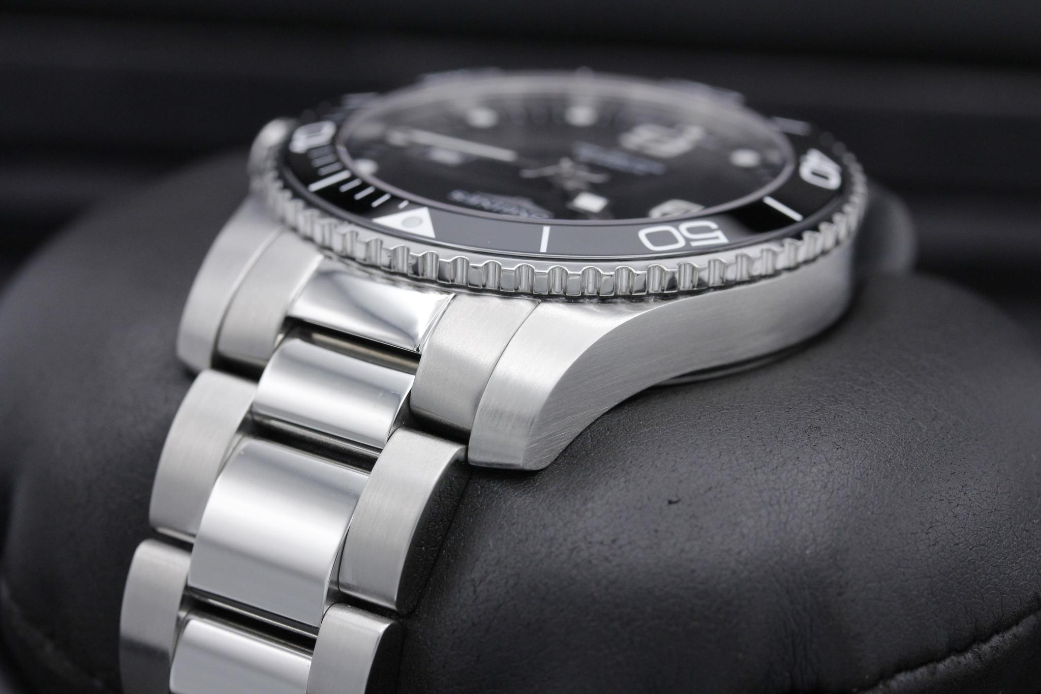 Watch Image 5