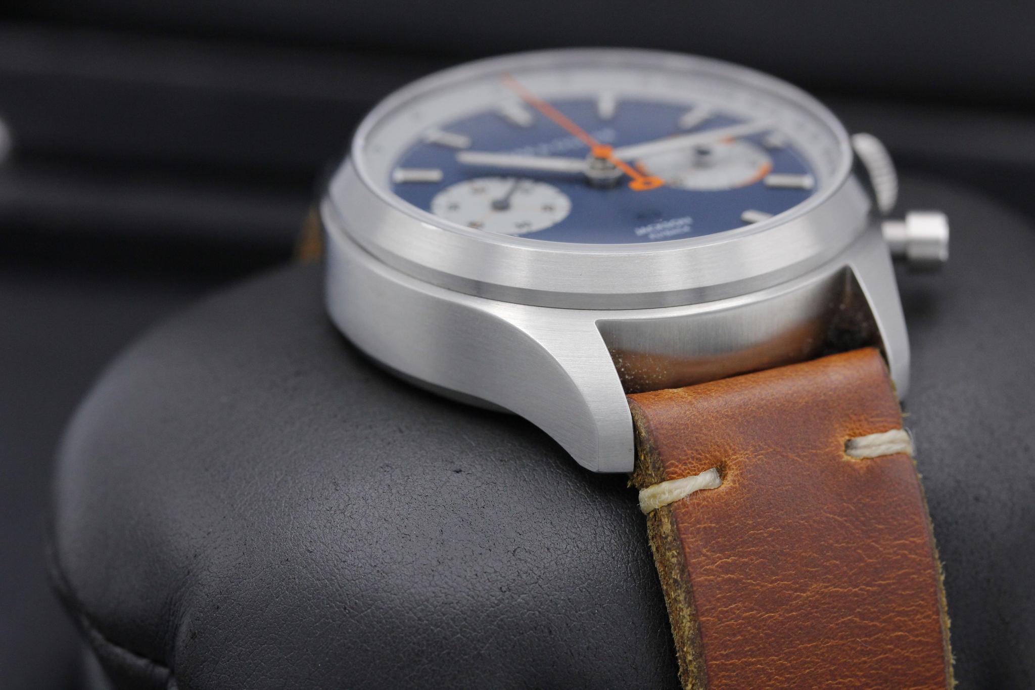 Watch Image 6