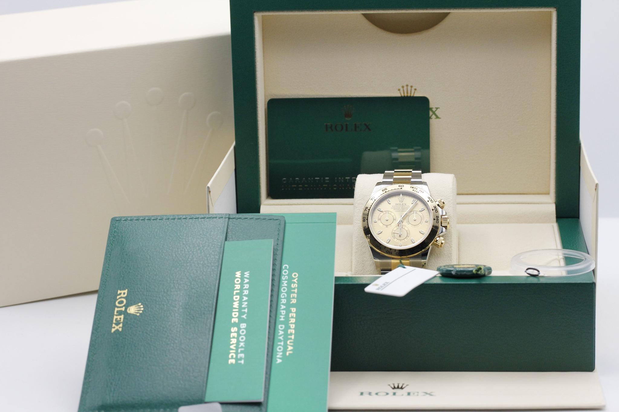 Watch Image 11