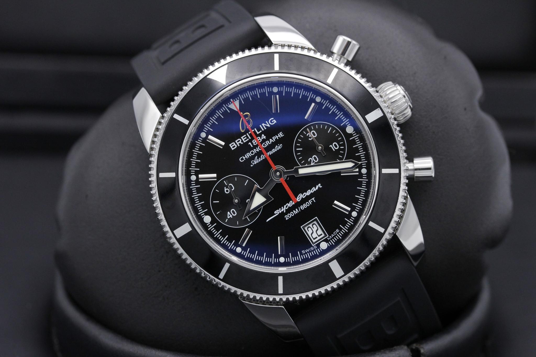 Watch Image 9