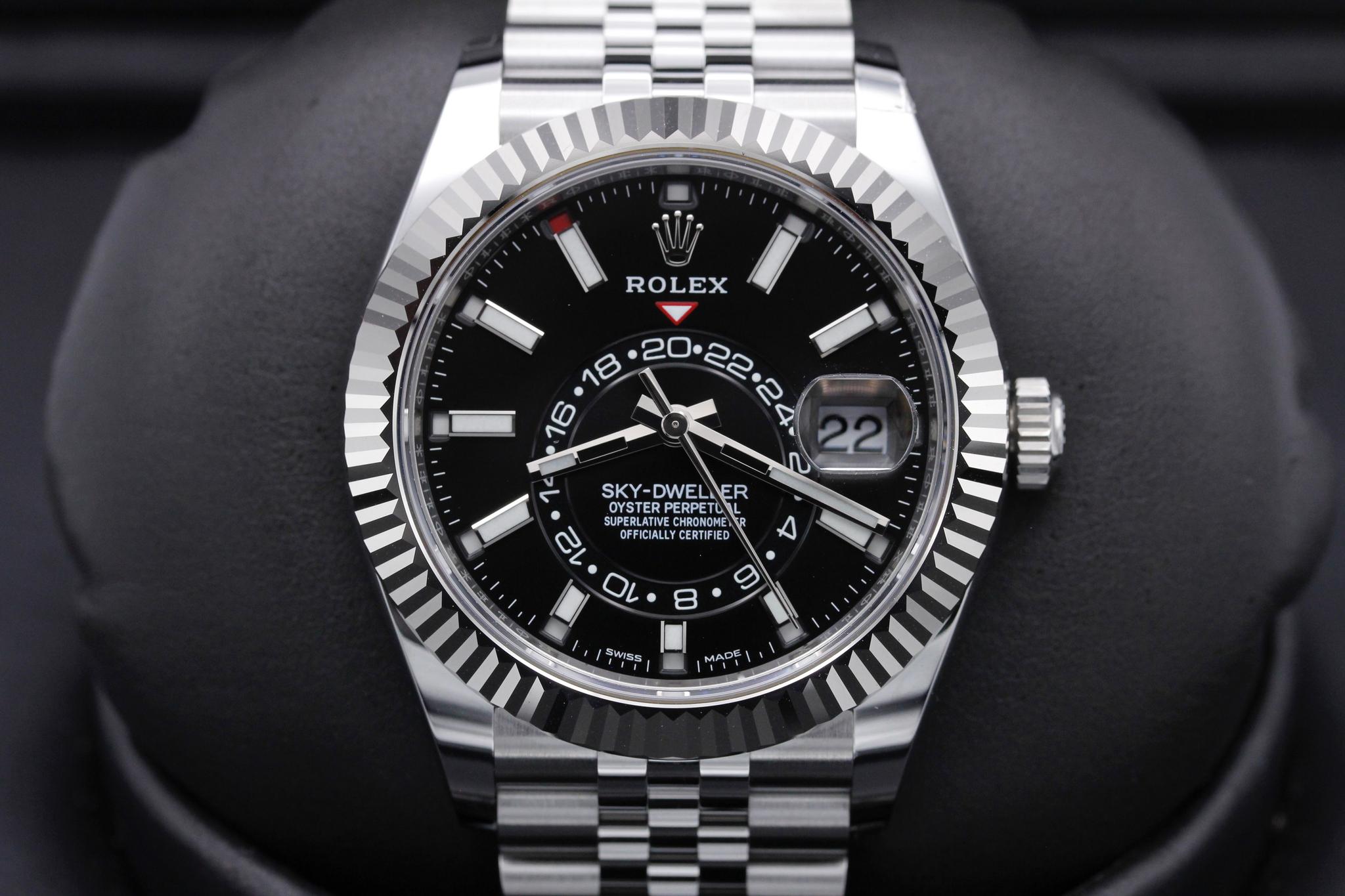 Watch Image 1