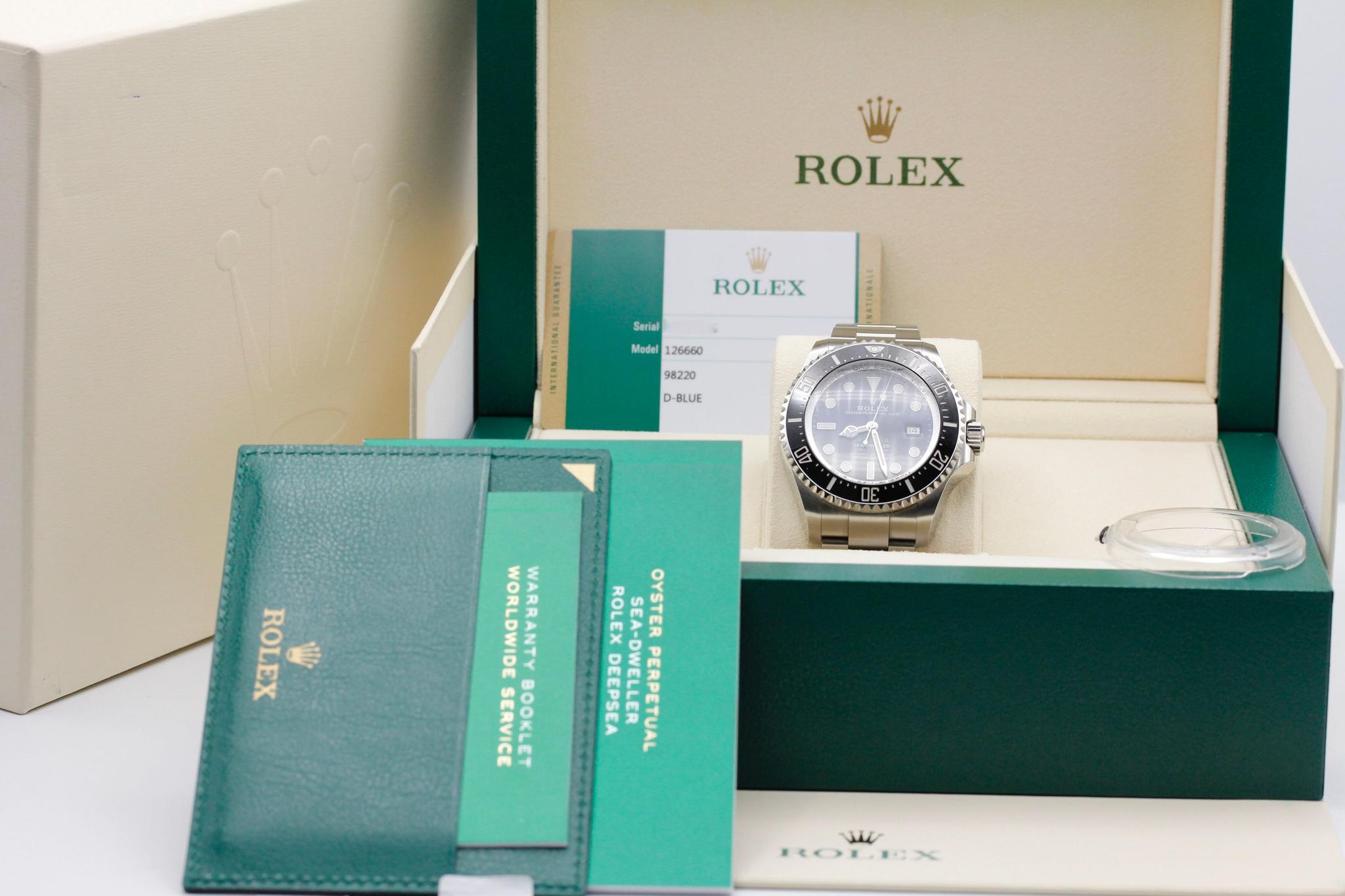 Watch Image 11