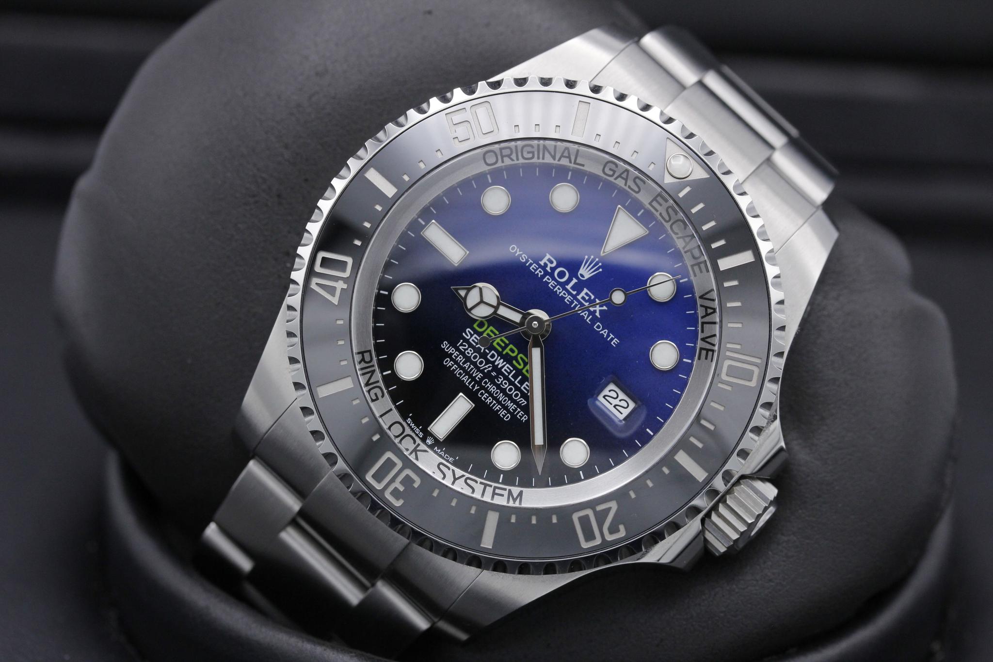 Watch Image 10