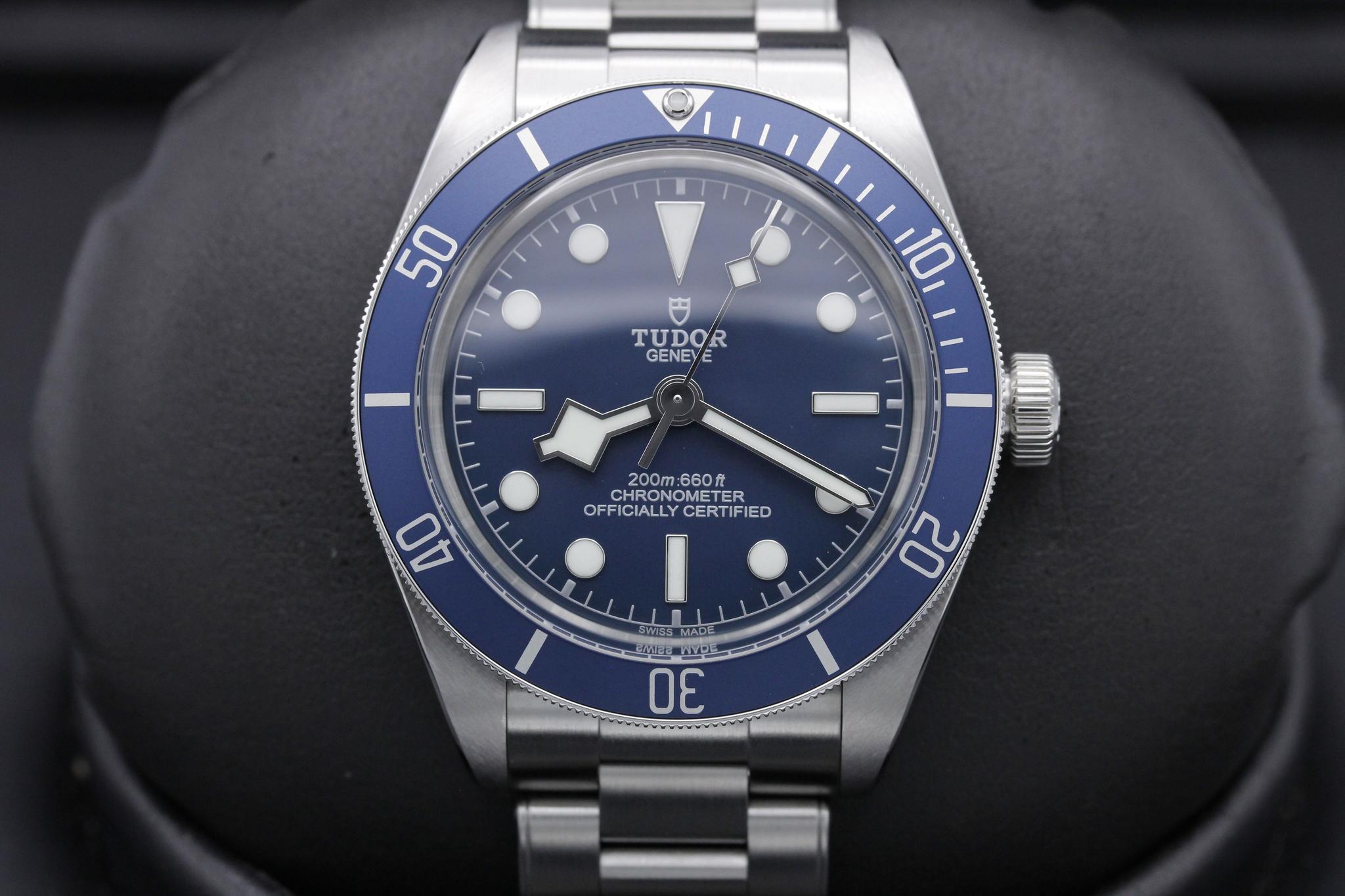 Watch Image 1