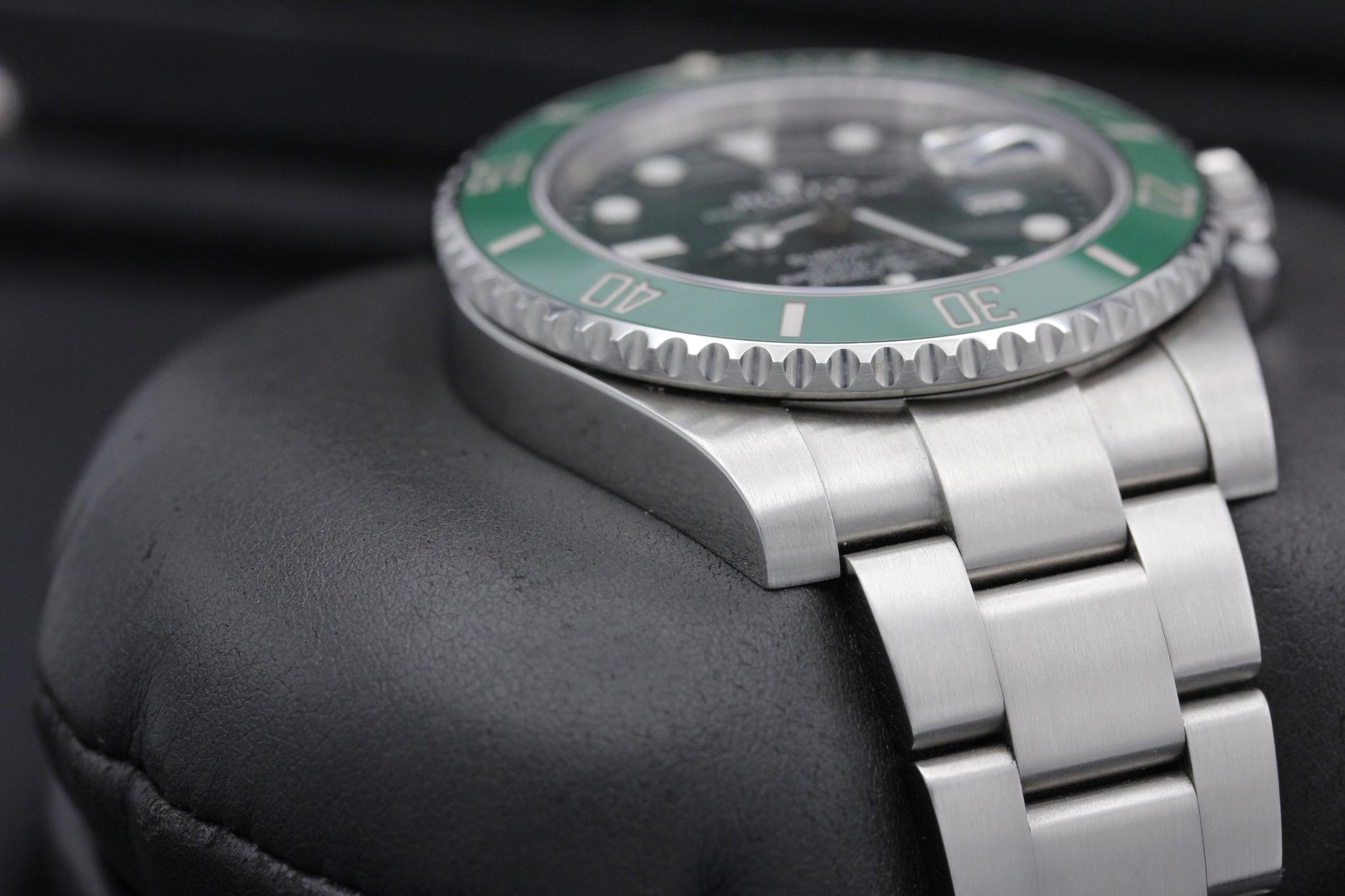 Watch Image 6