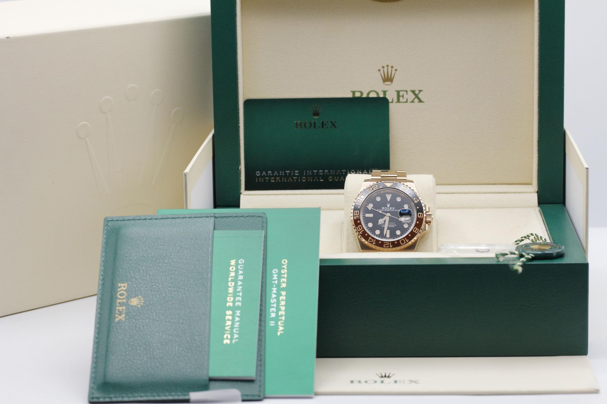 Watch Image 11