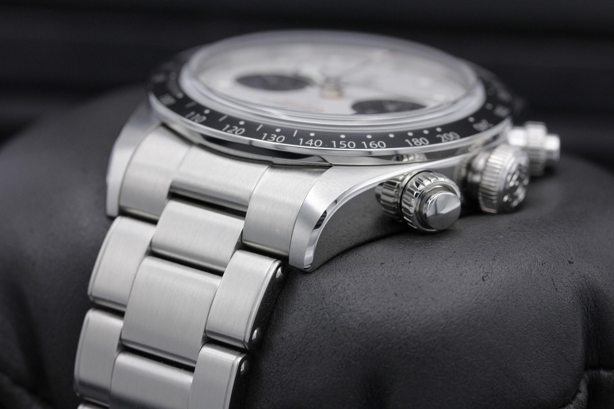 Watch Image 2