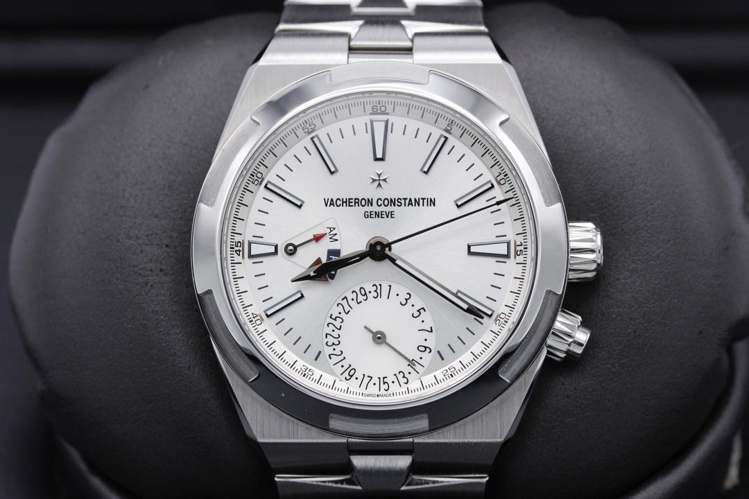 Vacheron Constantin Overseas Dual Time 7900V/110A-B333