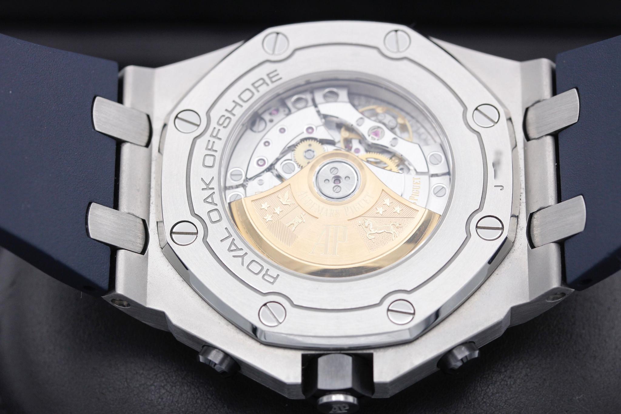 Watch Image 7