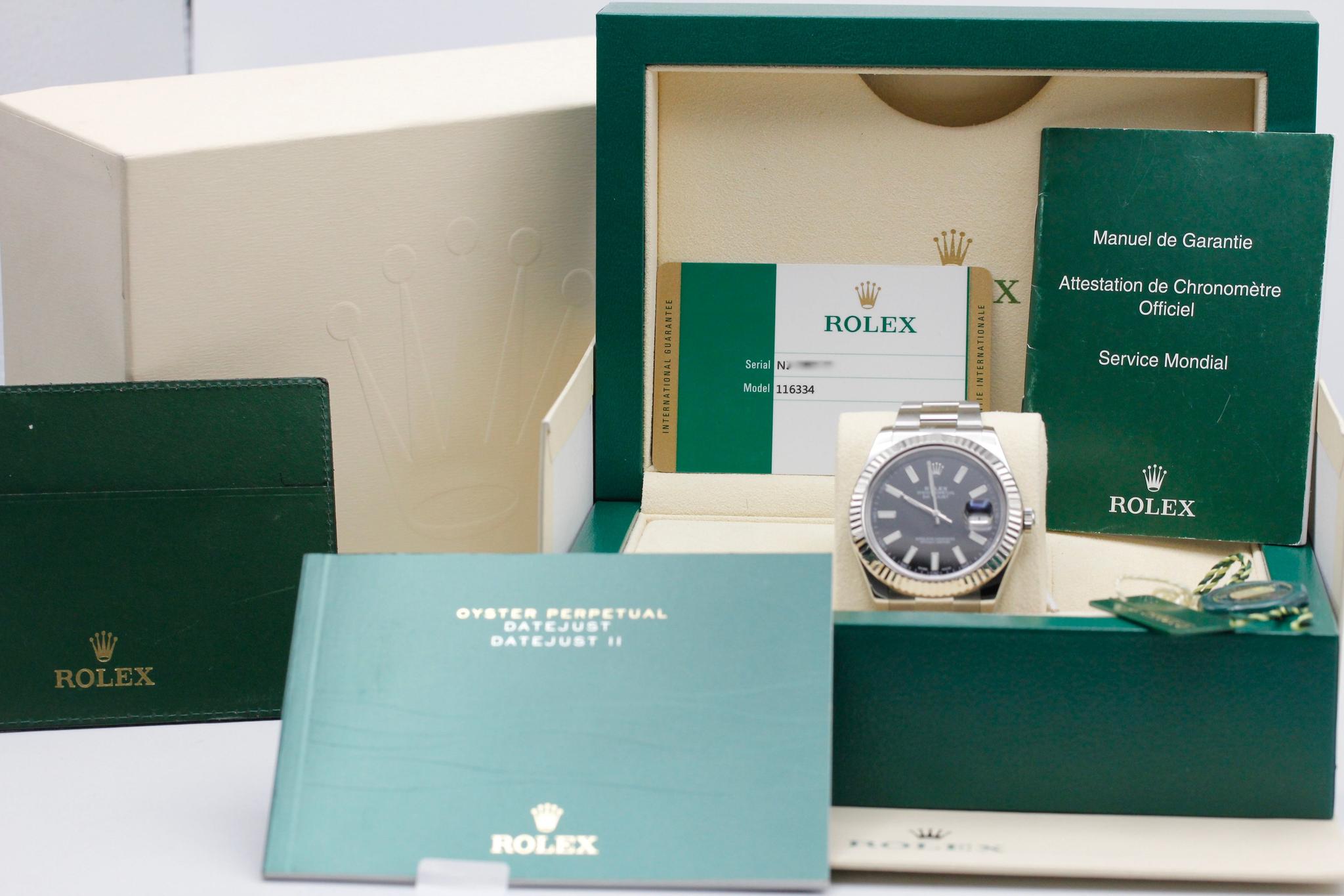 Watch Image 11