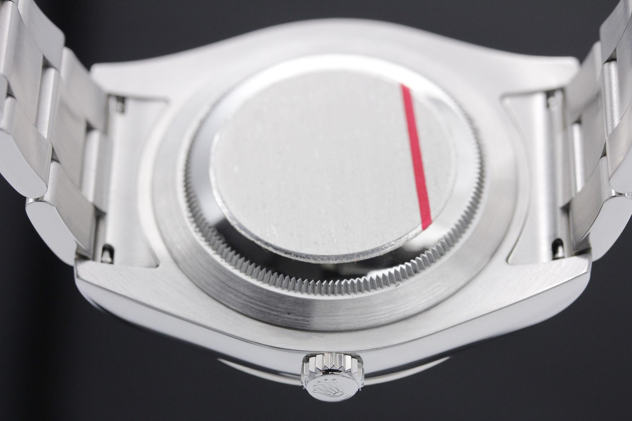 Watch Image 7