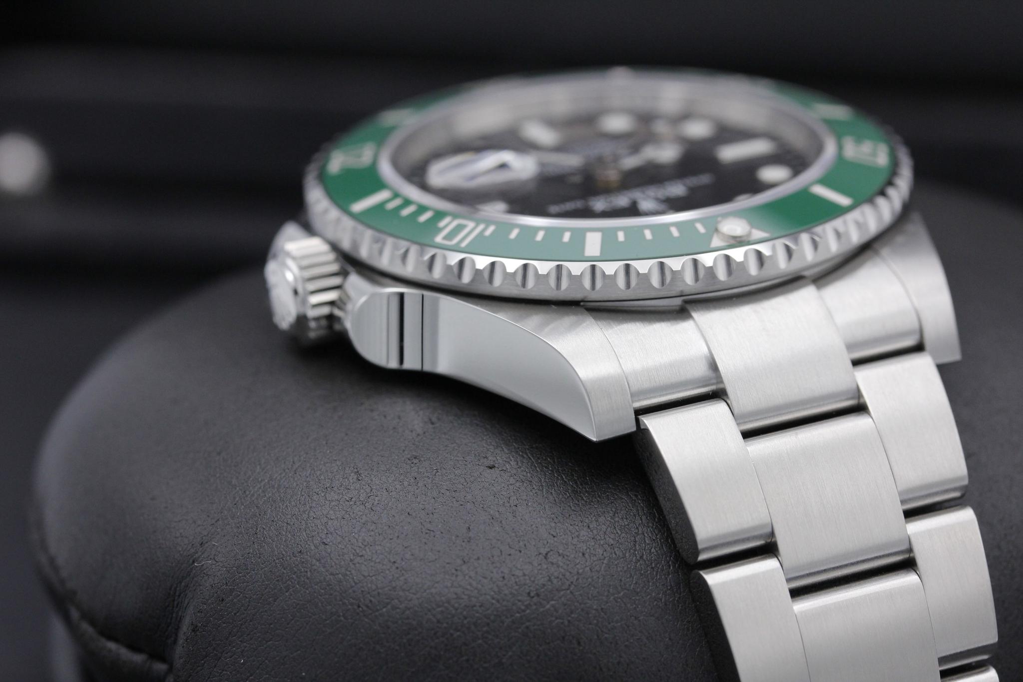 Watch Image 4