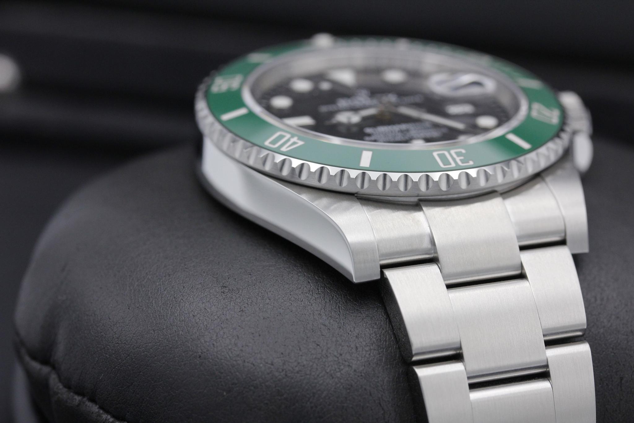 Watch Image 6