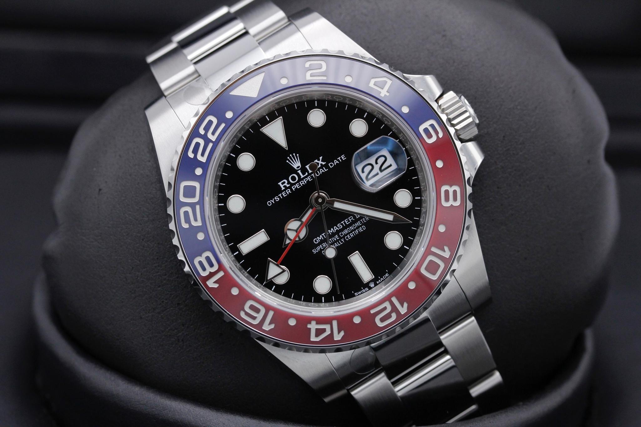Watch Image 9