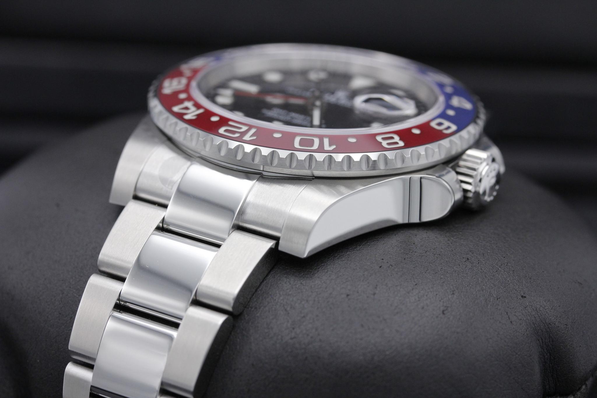 Watch Image 2
