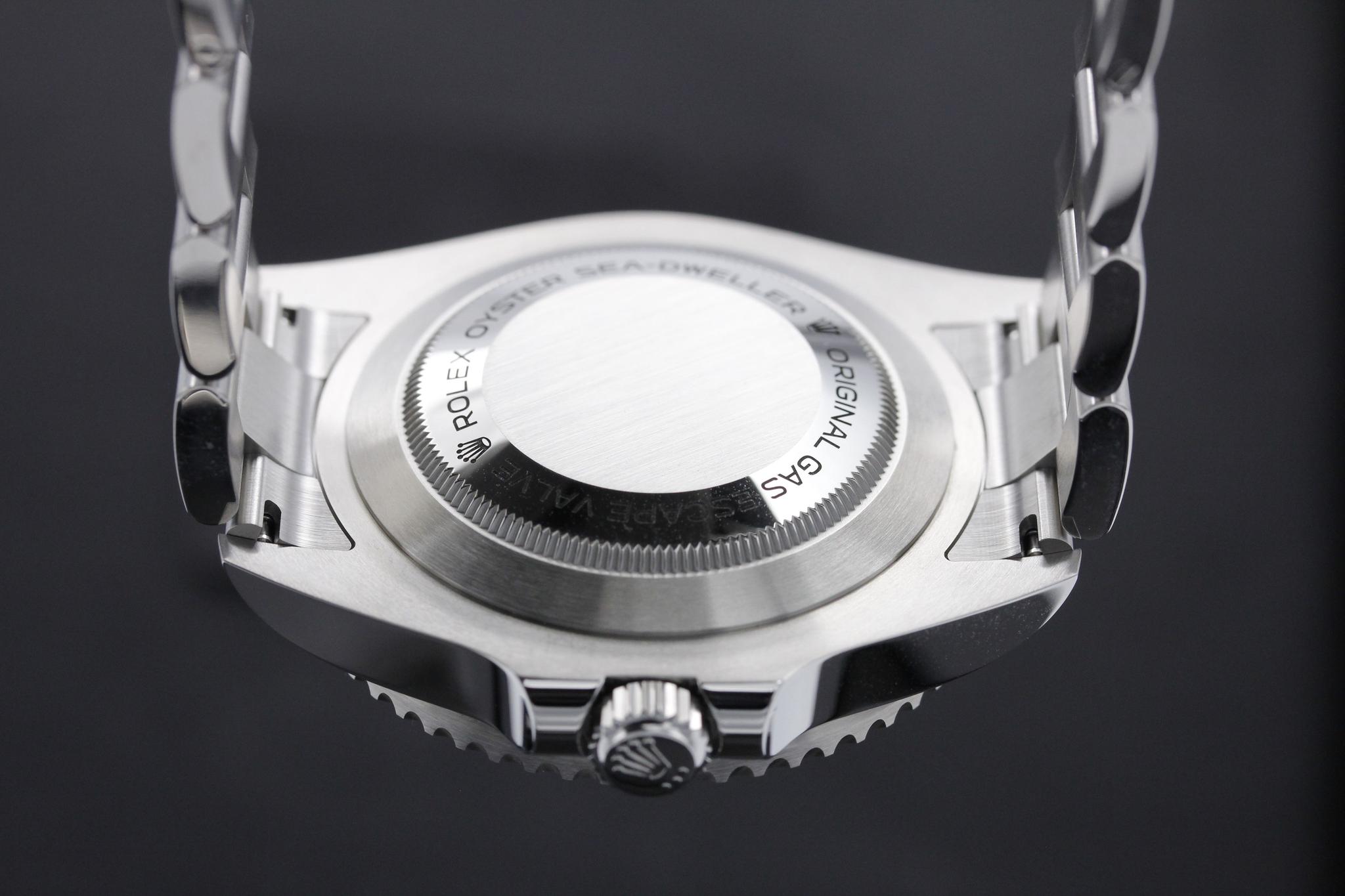 Watch Image 7