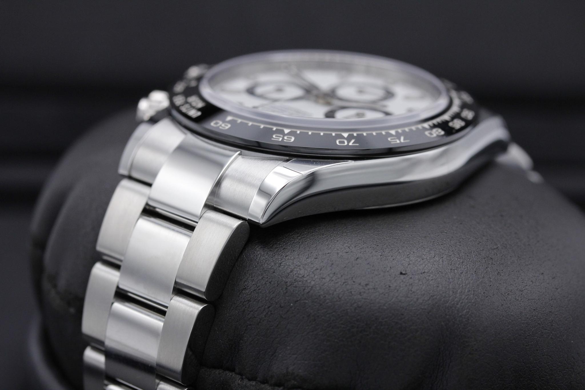 Watch Image 5