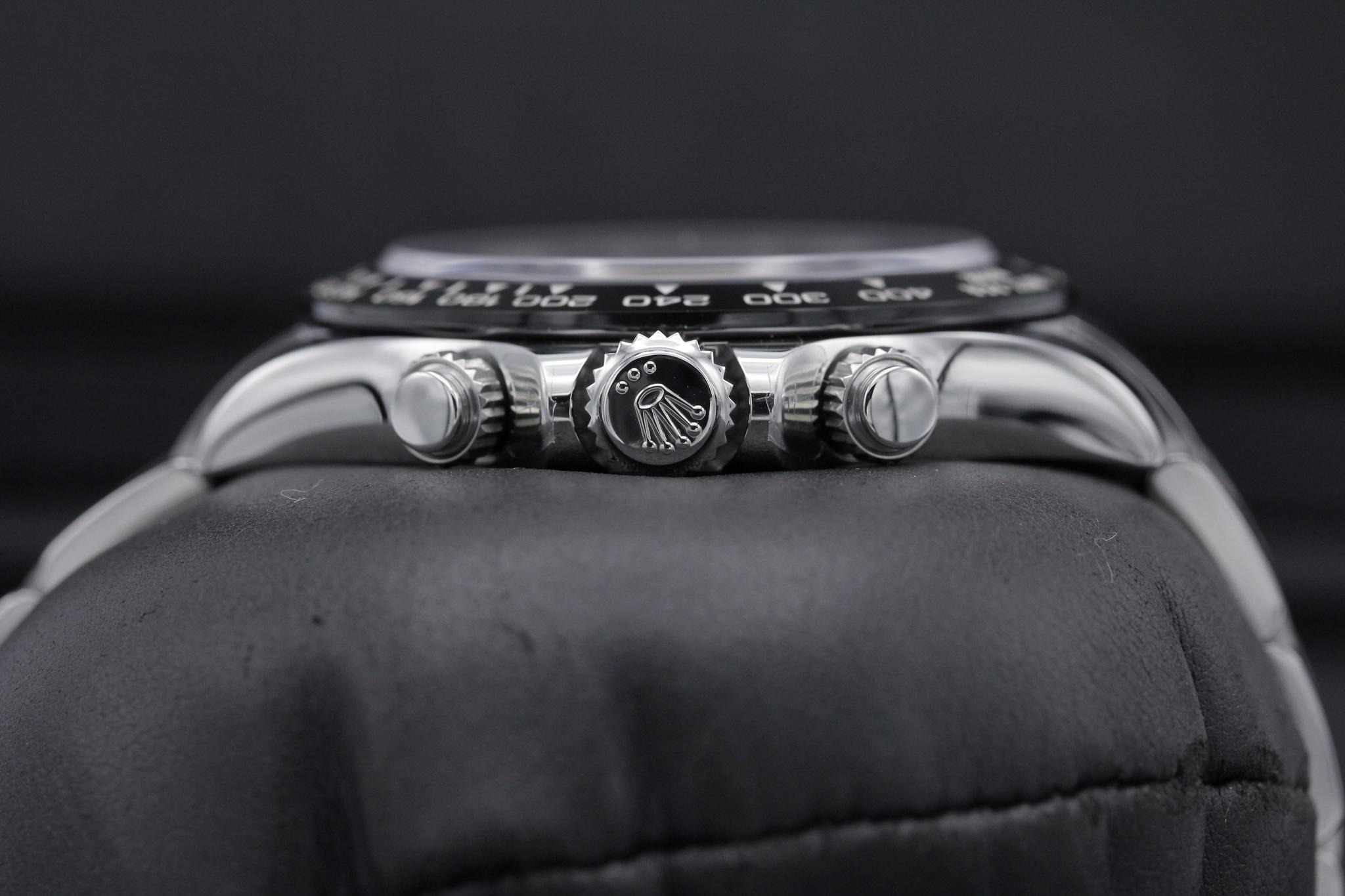 Watch Image 3