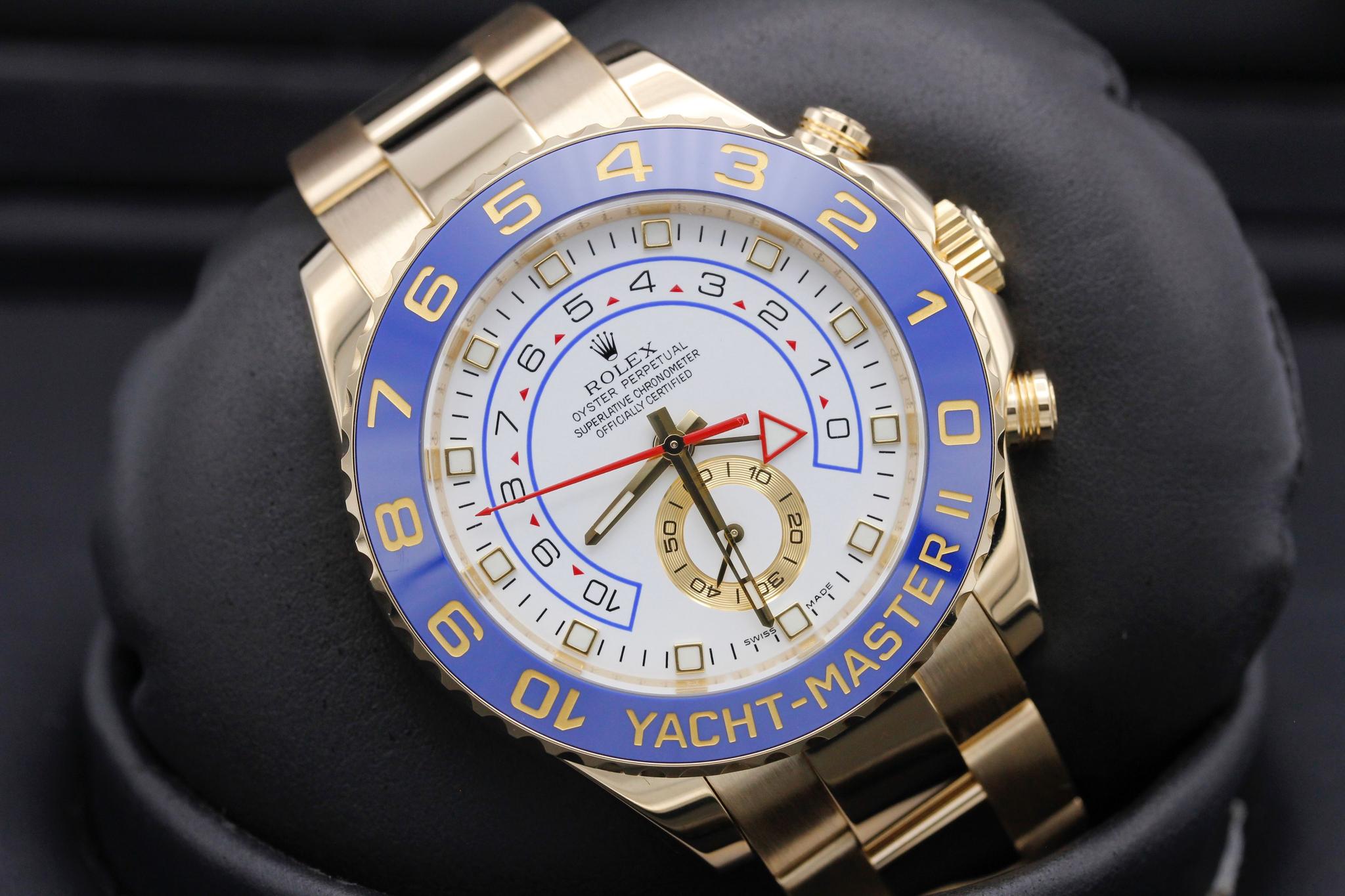 Watch Image 9
