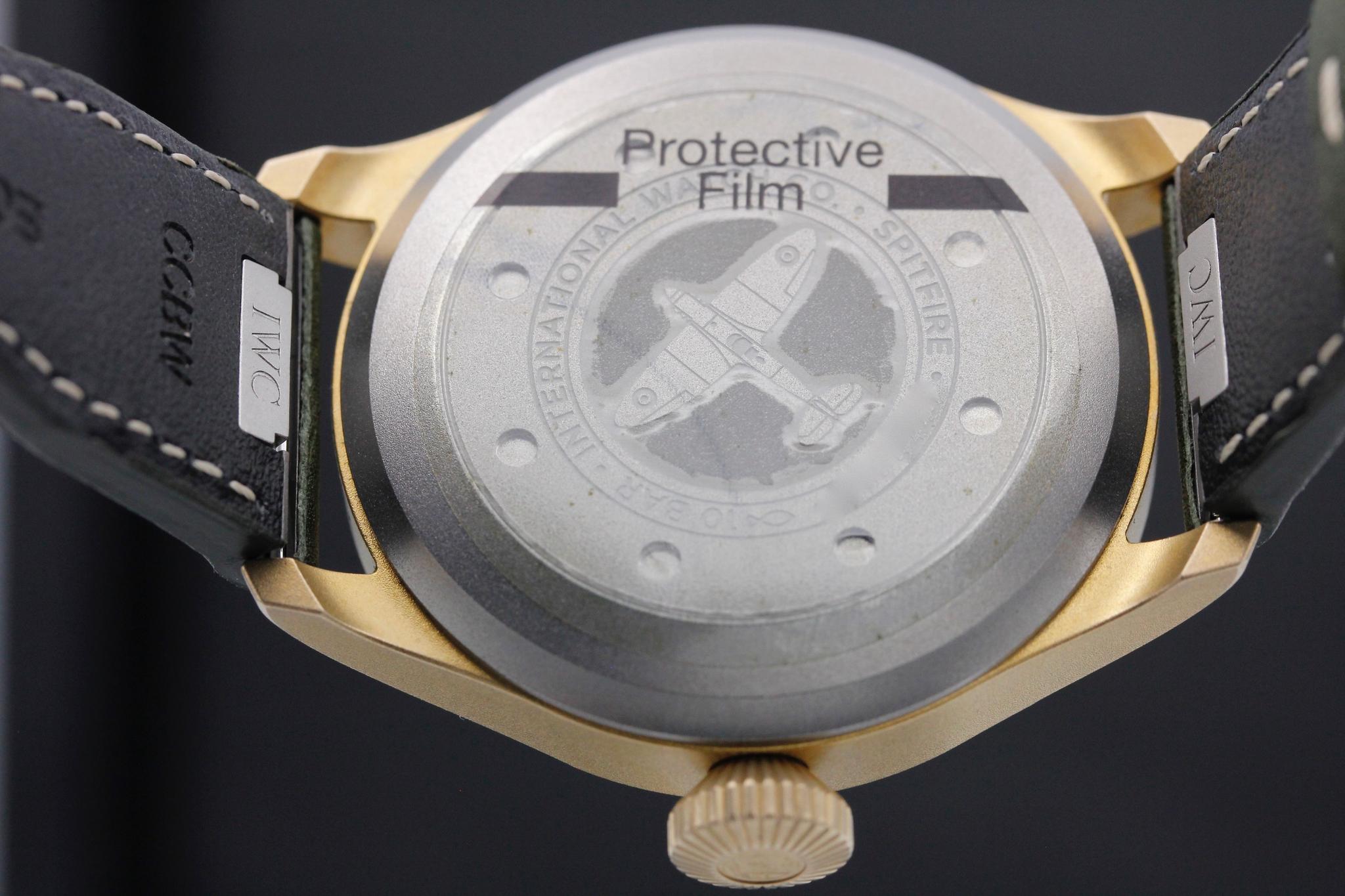Watch Image 7