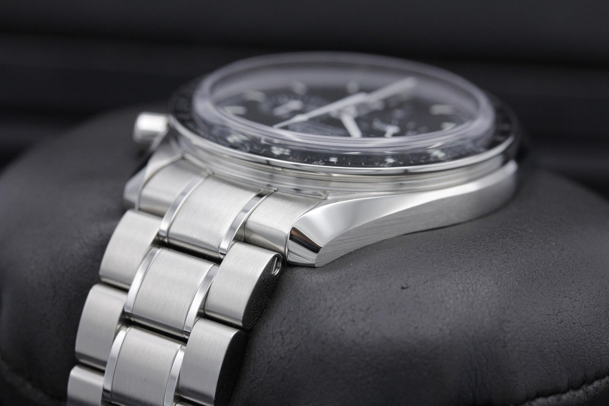 Watch Image 5
