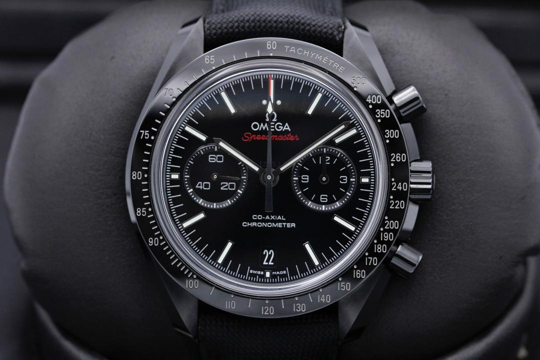 Omega Speedmaster "Dark Side Of The Moon" 311.92.44.51.01.003