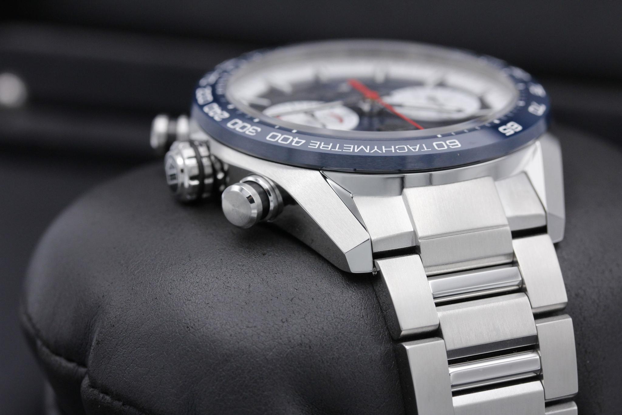 Watch Image 4