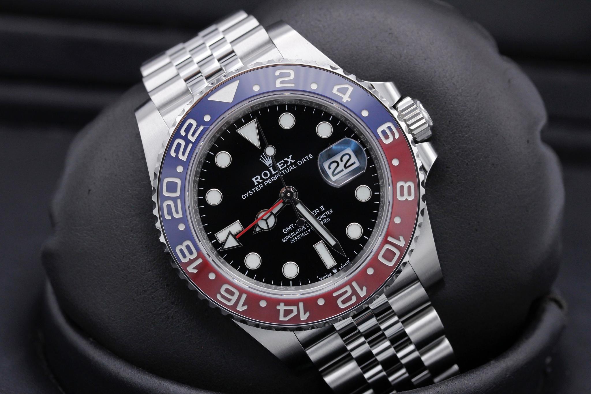 Watch Image 9