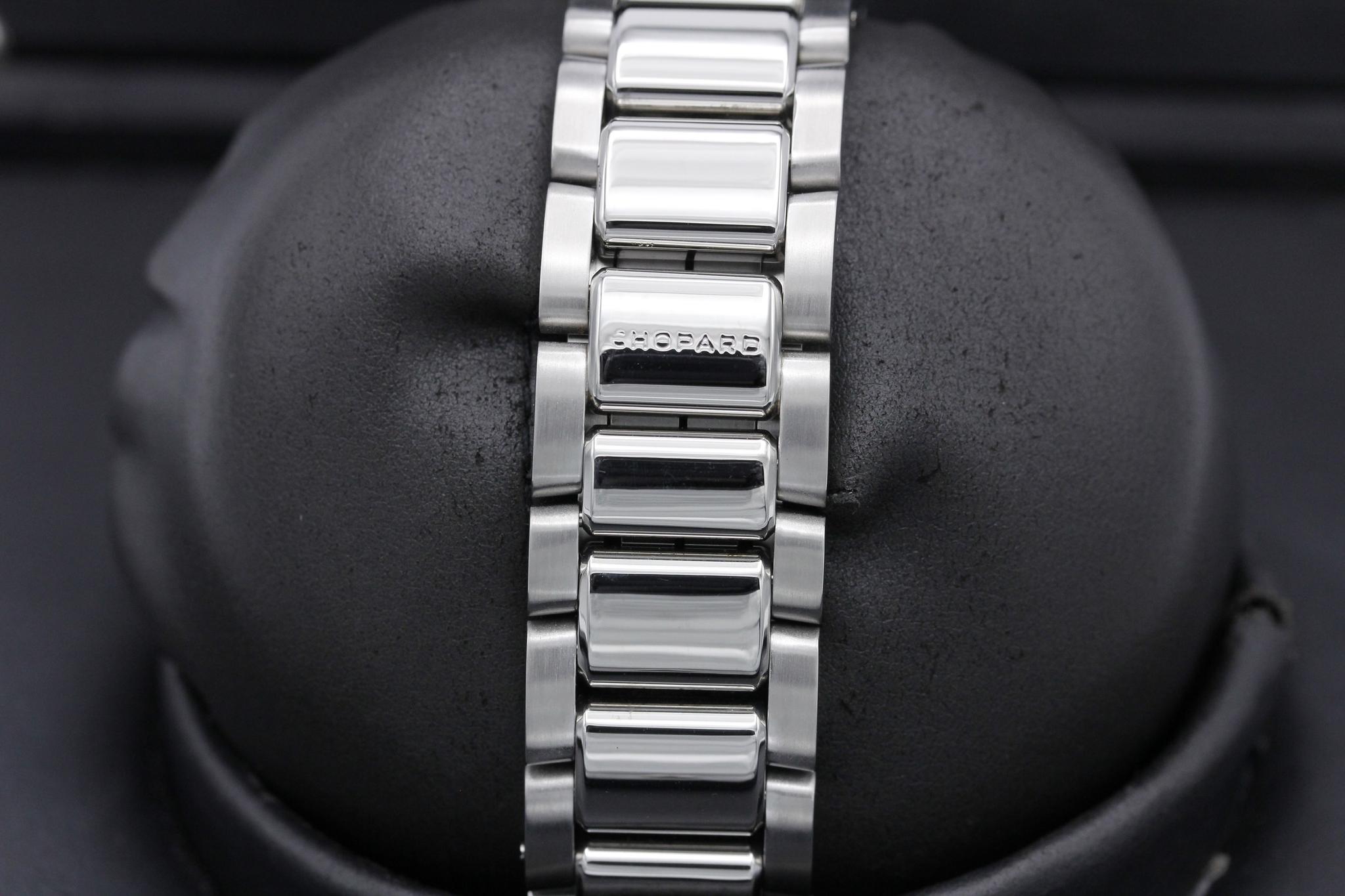 Watch Image 8