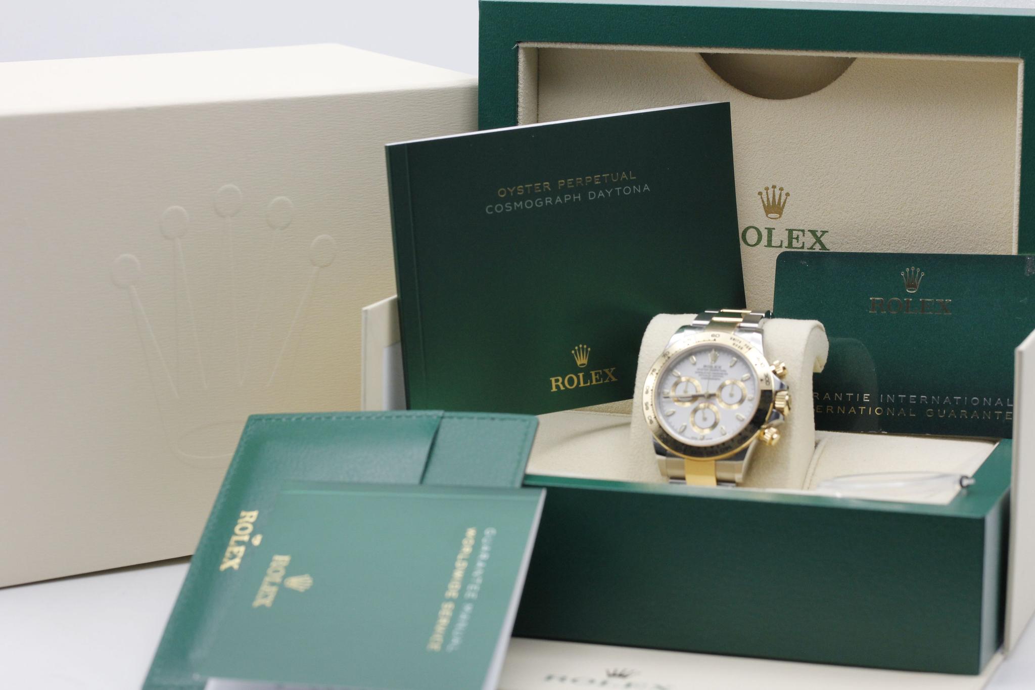 Watch Image 11