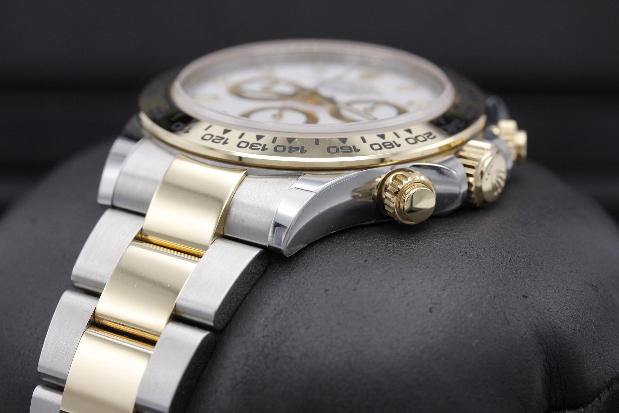 Watch Image 2