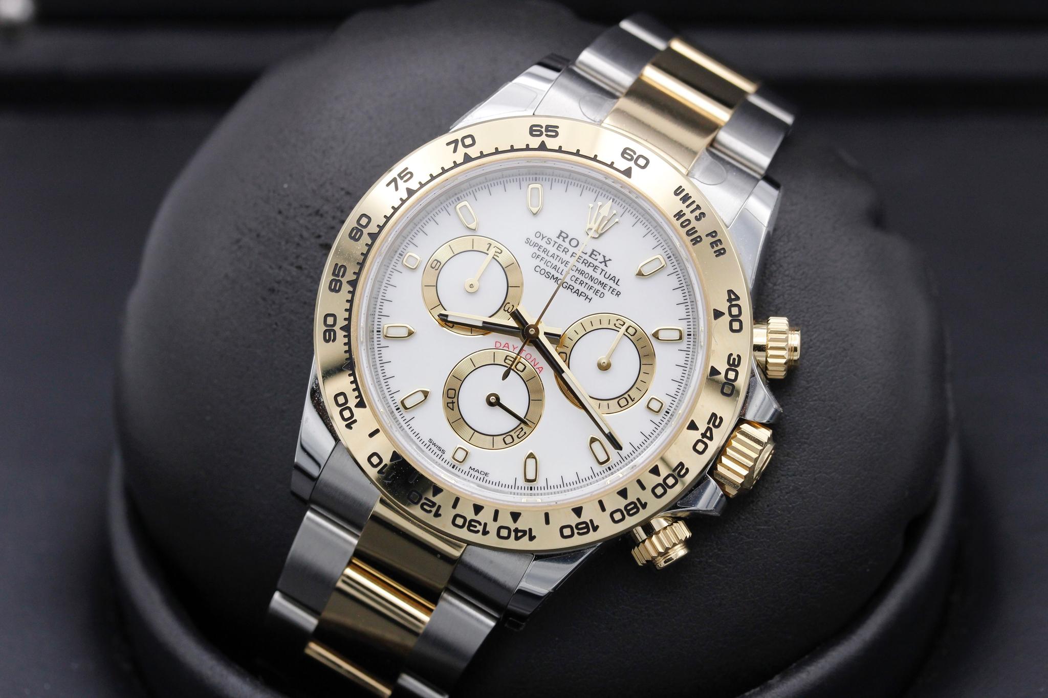 Watch Image 9