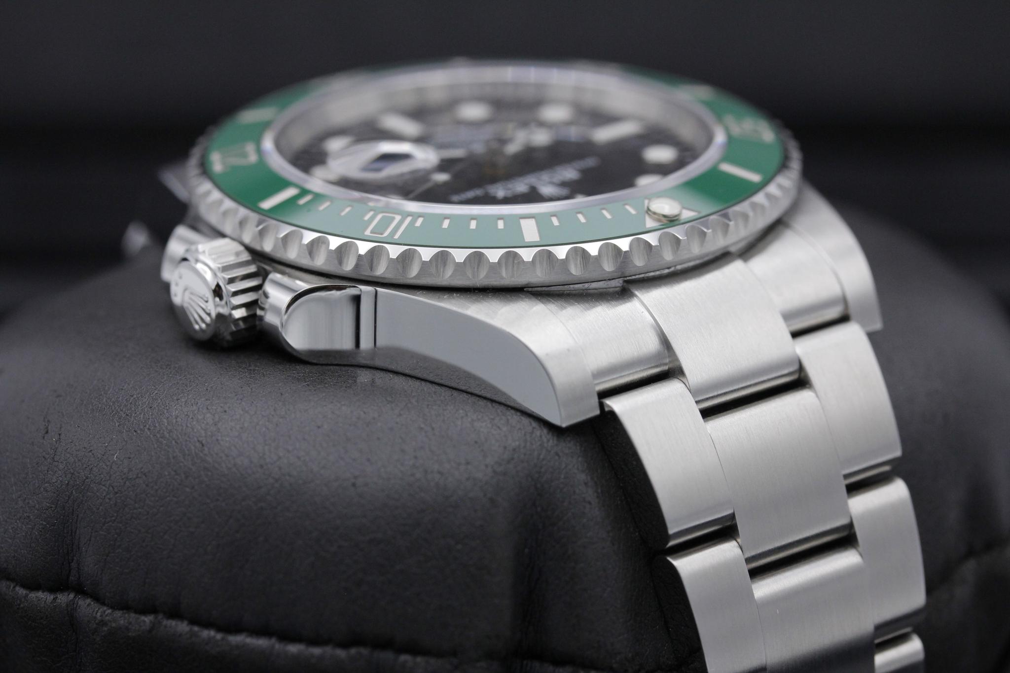Watch Image 4
