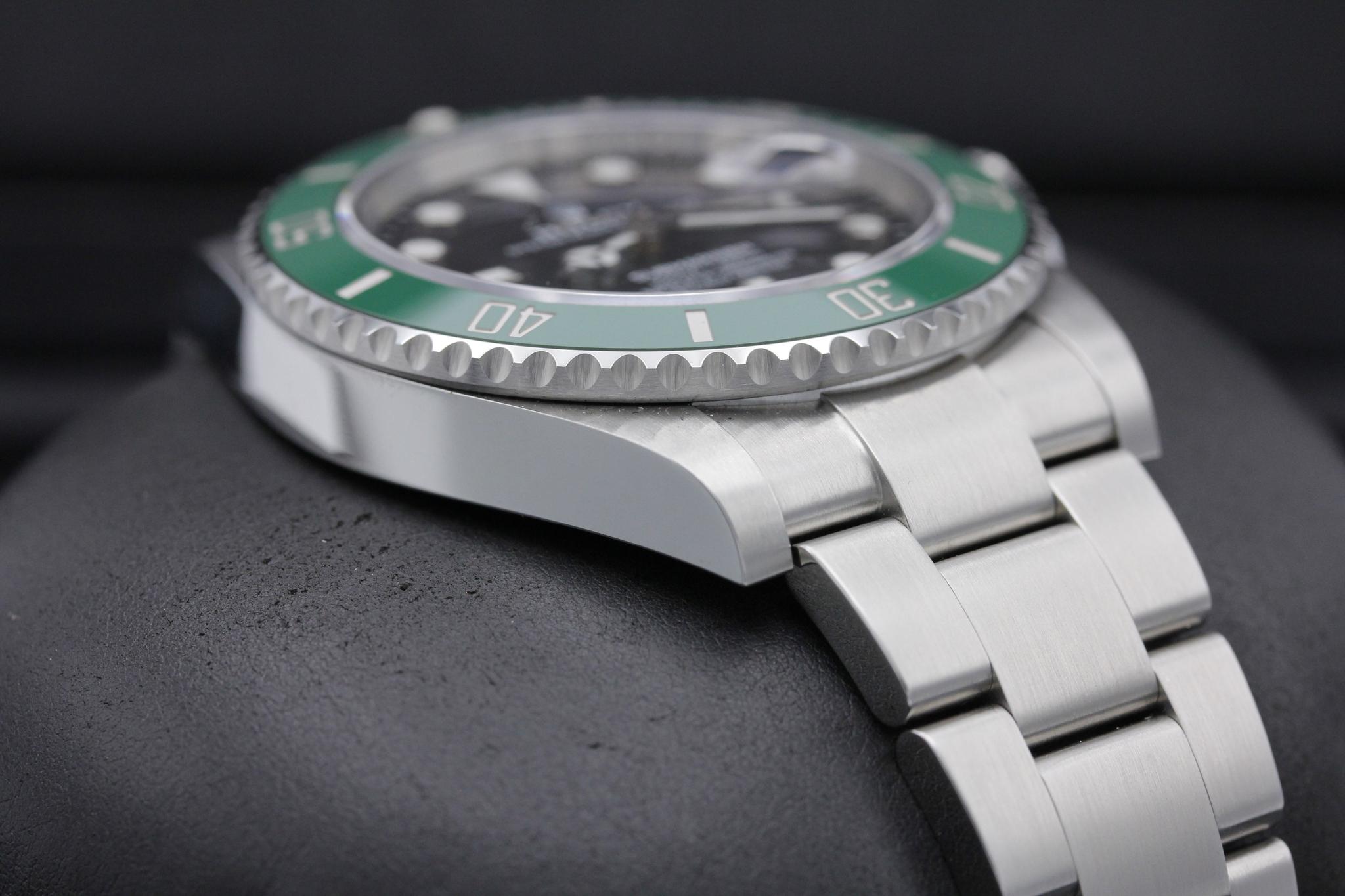 Watch Image 6