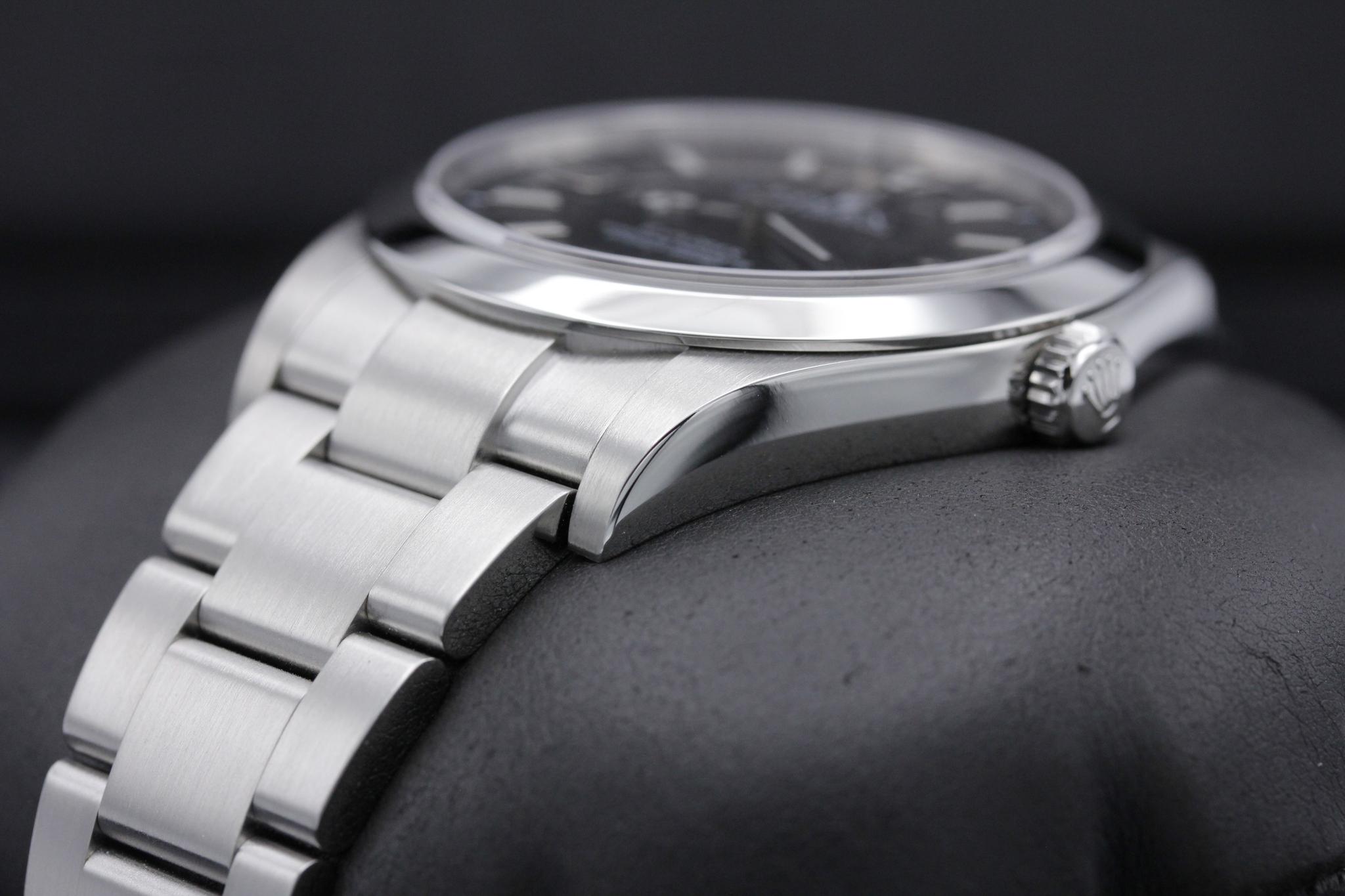 Watch Image 2