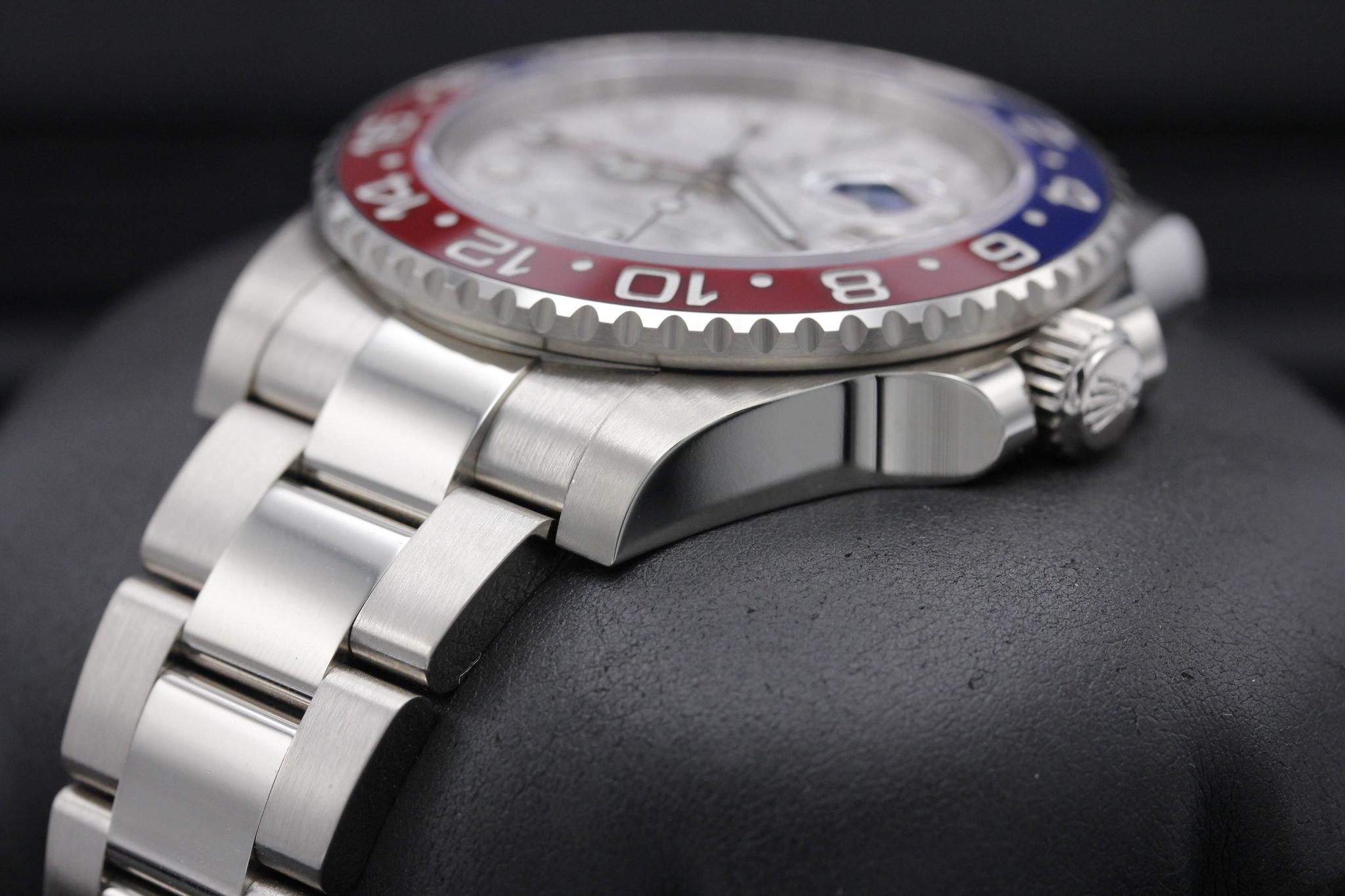 Watch Image 2