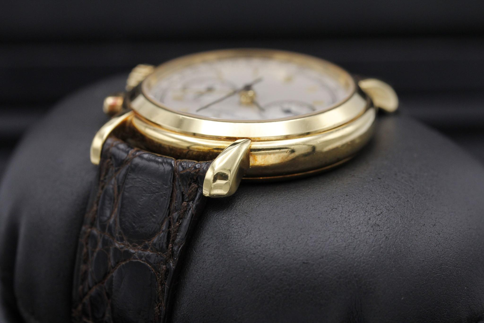 Watch Image 5
