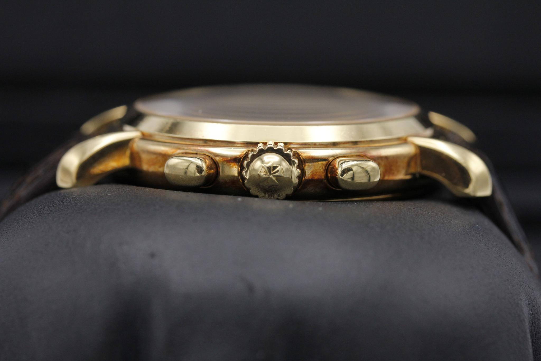 Watch Image 3