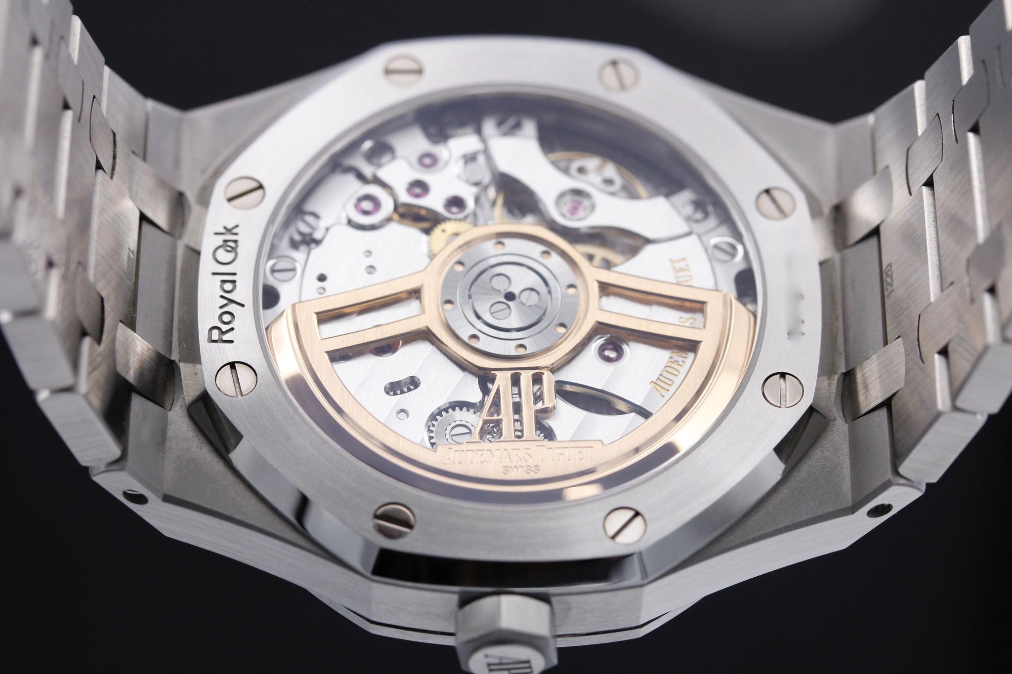 Watch Image 7