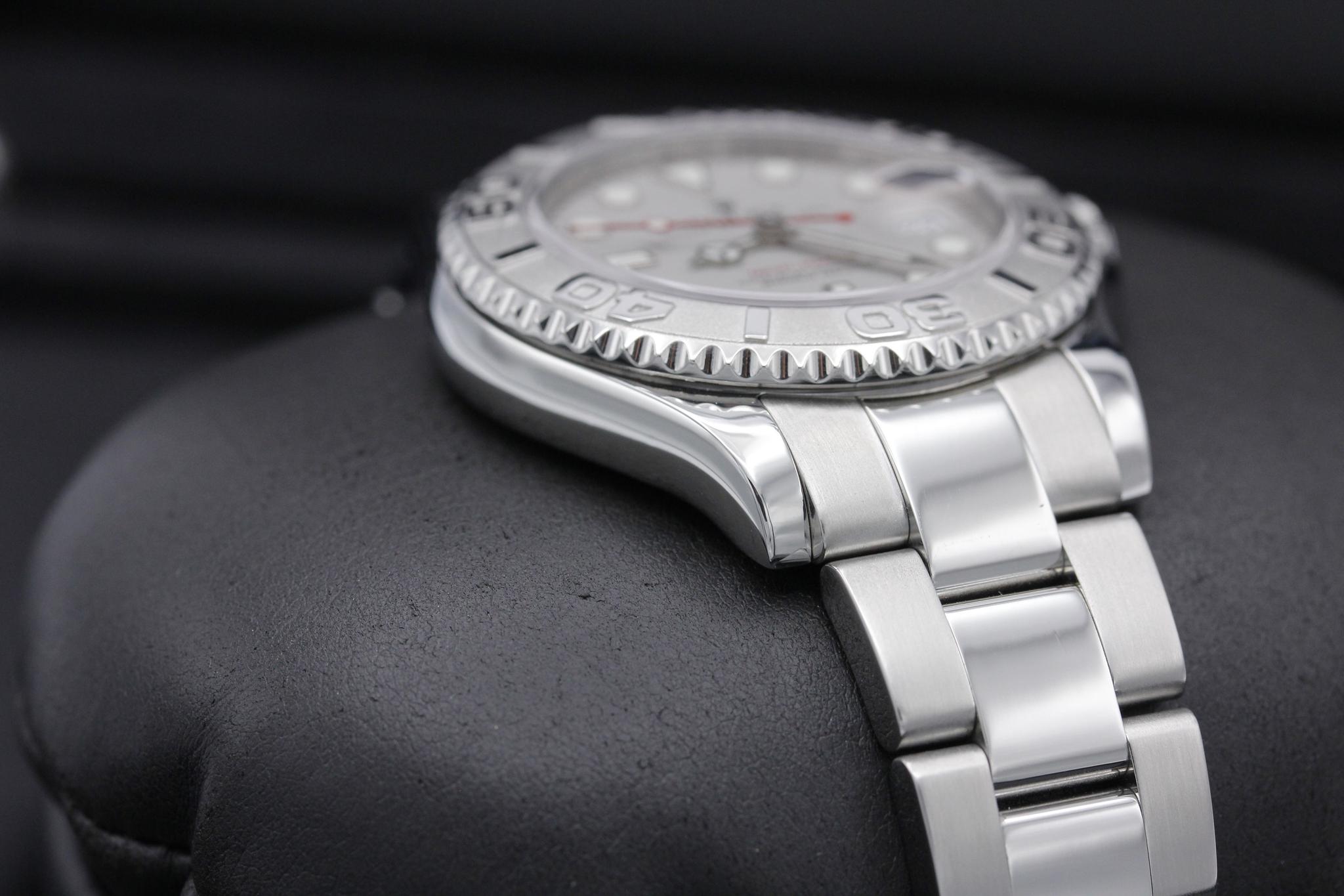 Watch Image 6