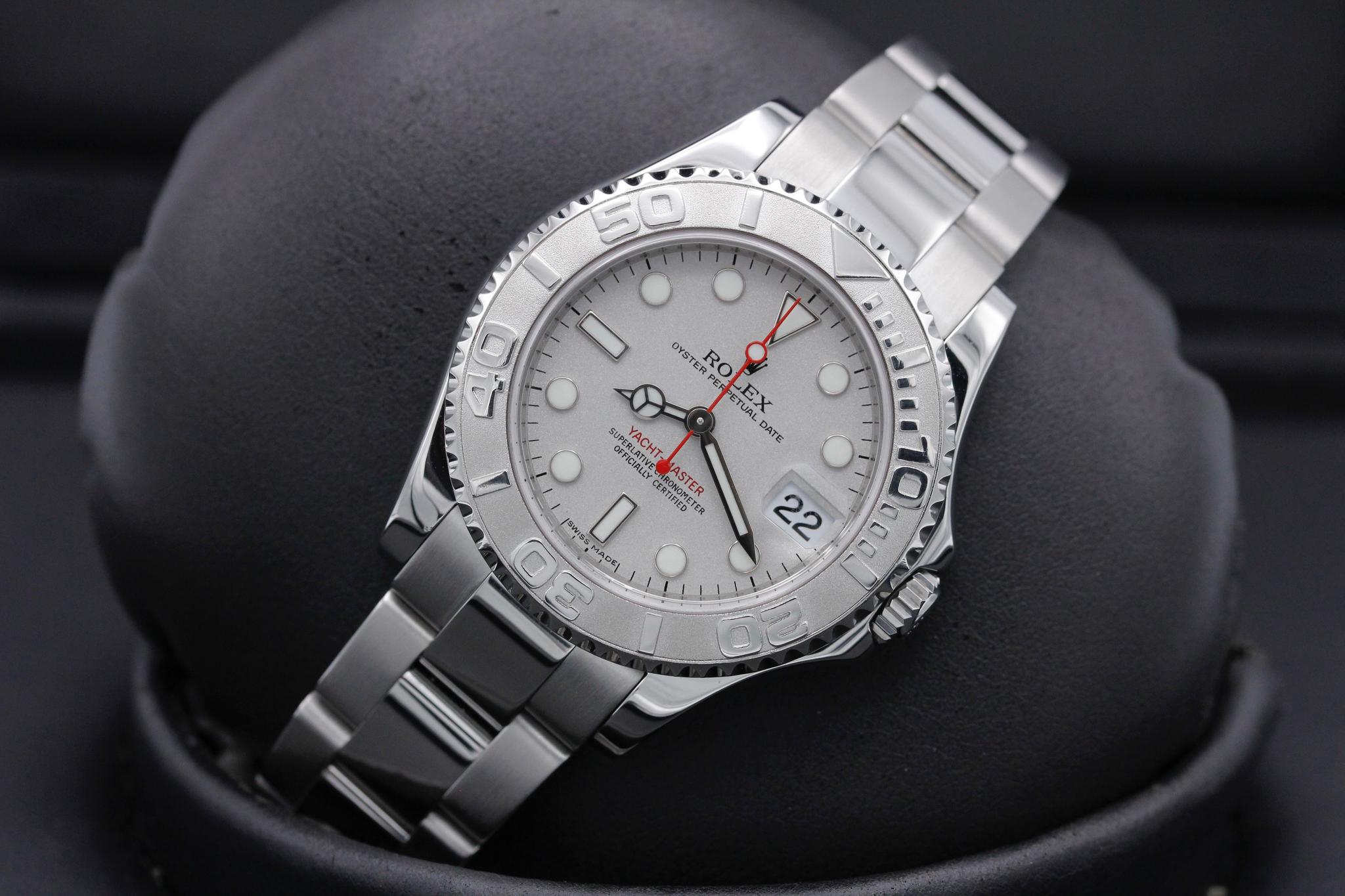 Watch Image 10