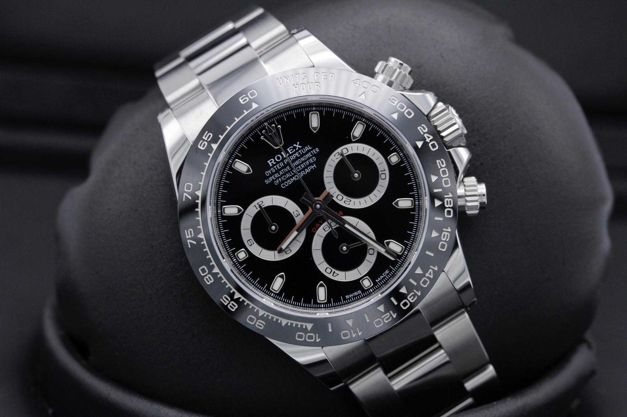 Watch Image 9