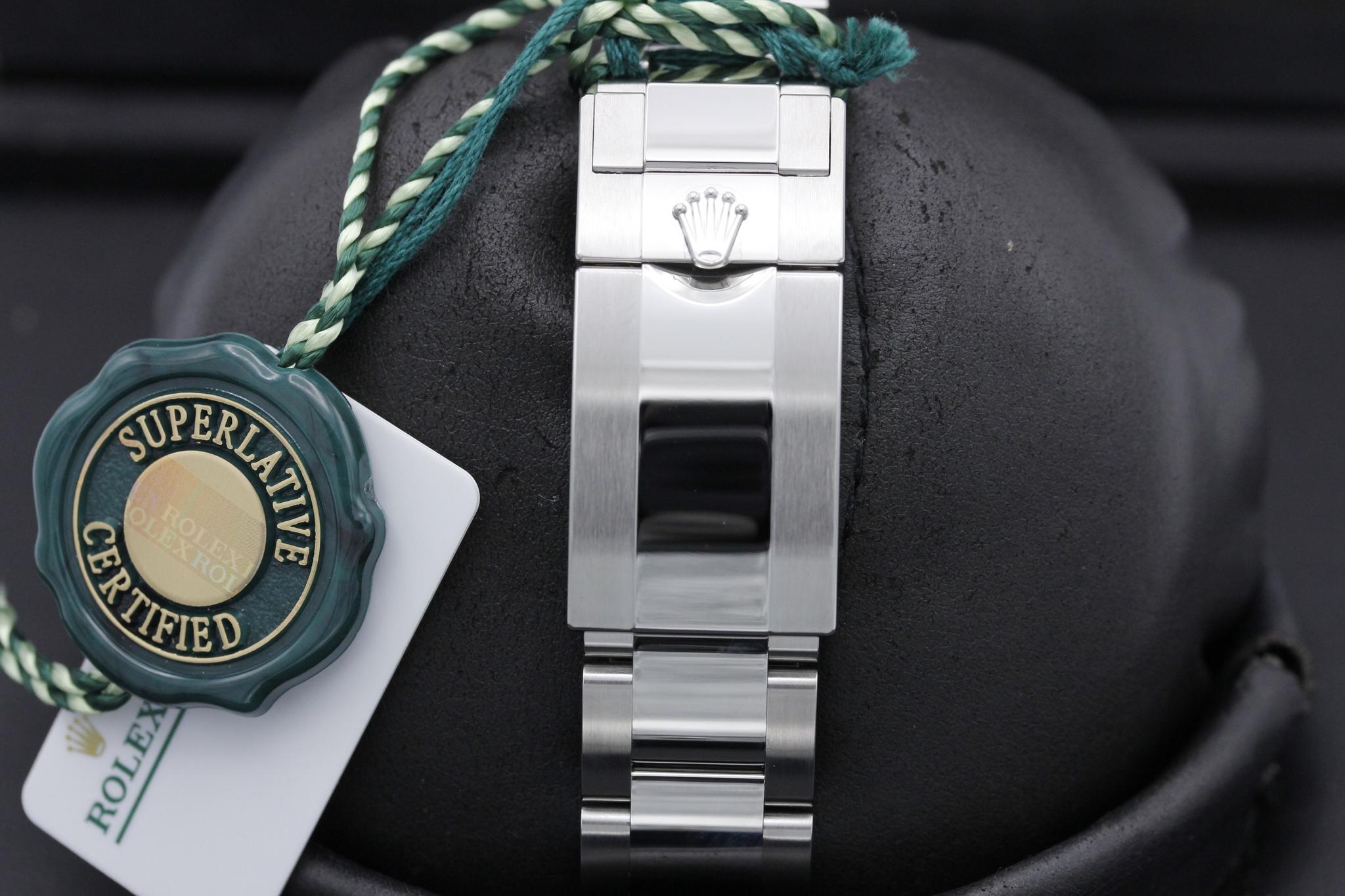 Watch Image 8